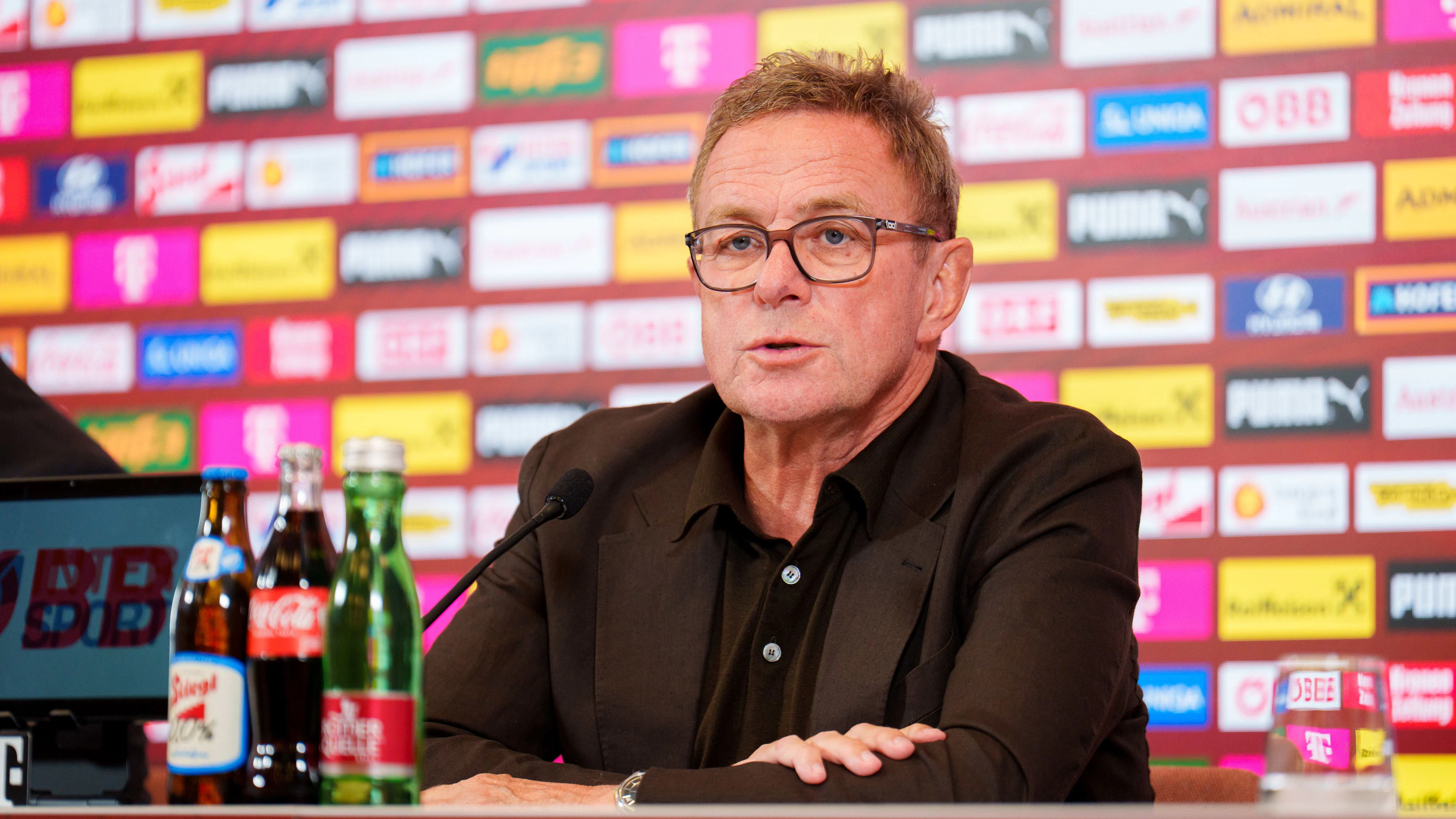 Ralf Rangnick spricht ein brisantes Gedankenspiel aus. 