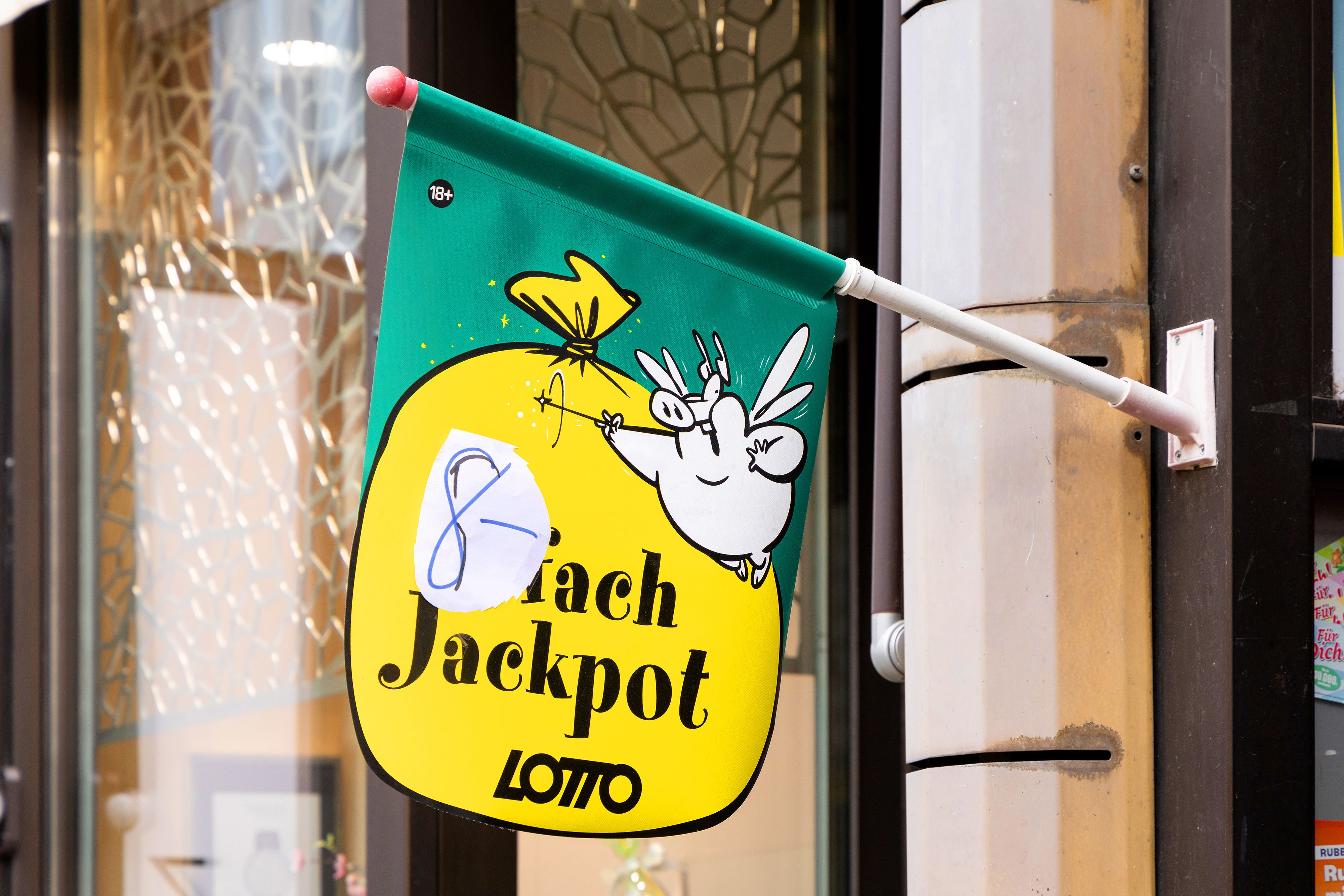 Heute.at - Lotto-Beben! So knackten Österreicher Achtfachjackpot