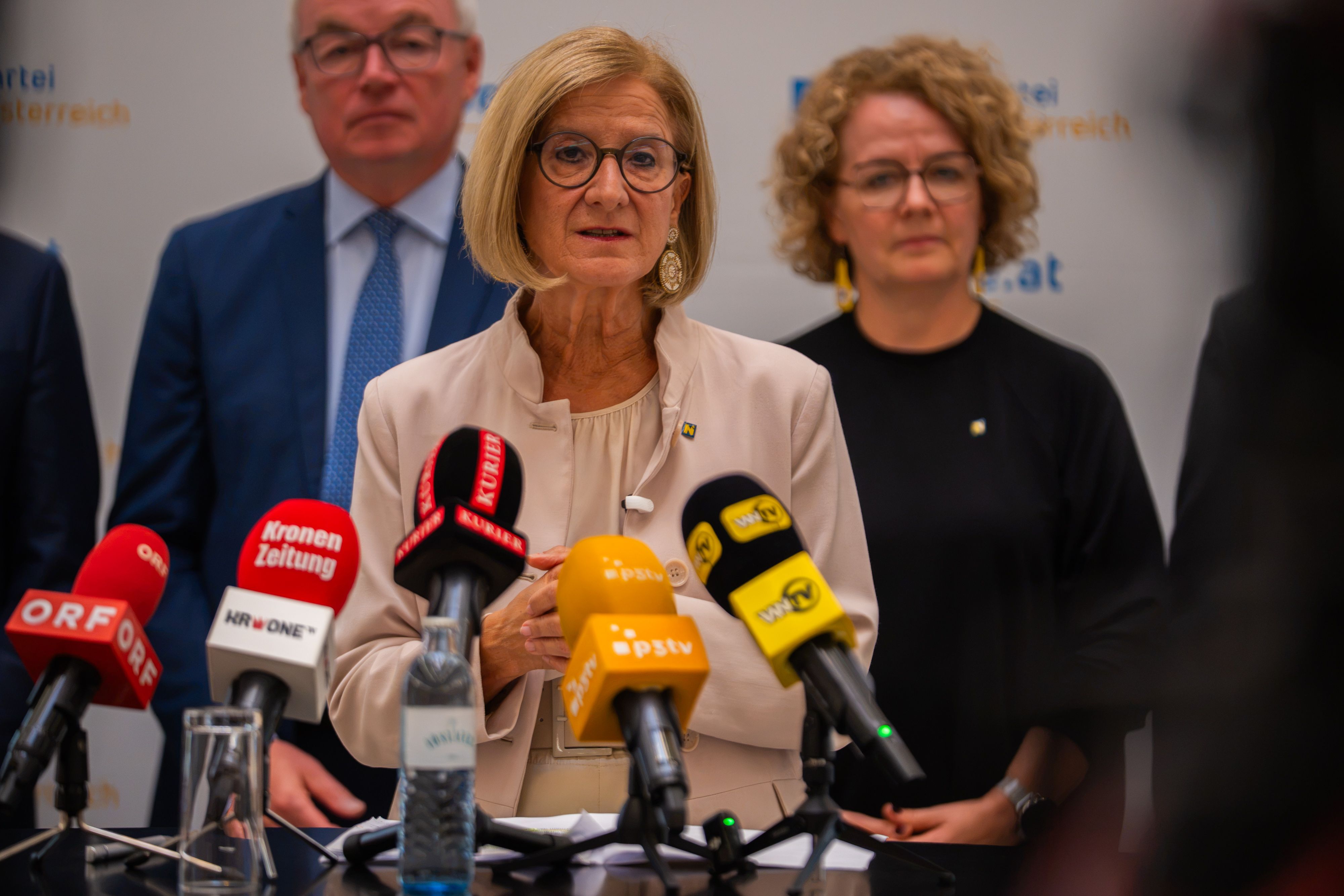Heute.at - Neue Taskforce soll jetzt Unternehmen helfen