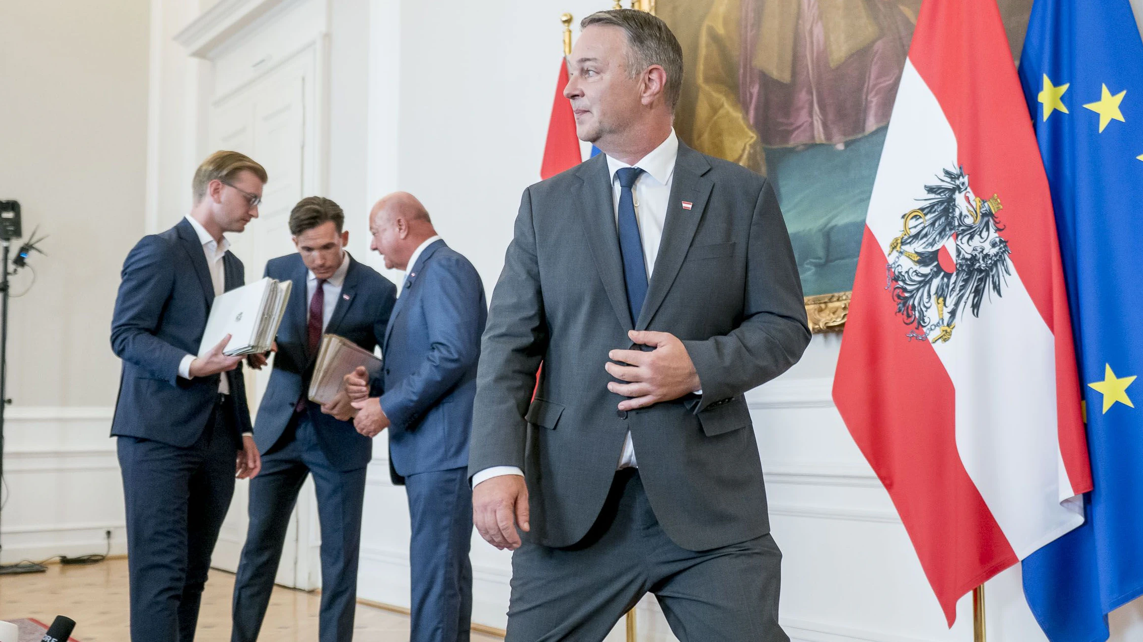 Heute.at - Nicht mehr und nicht weniger: High Noon bei der SPÖ