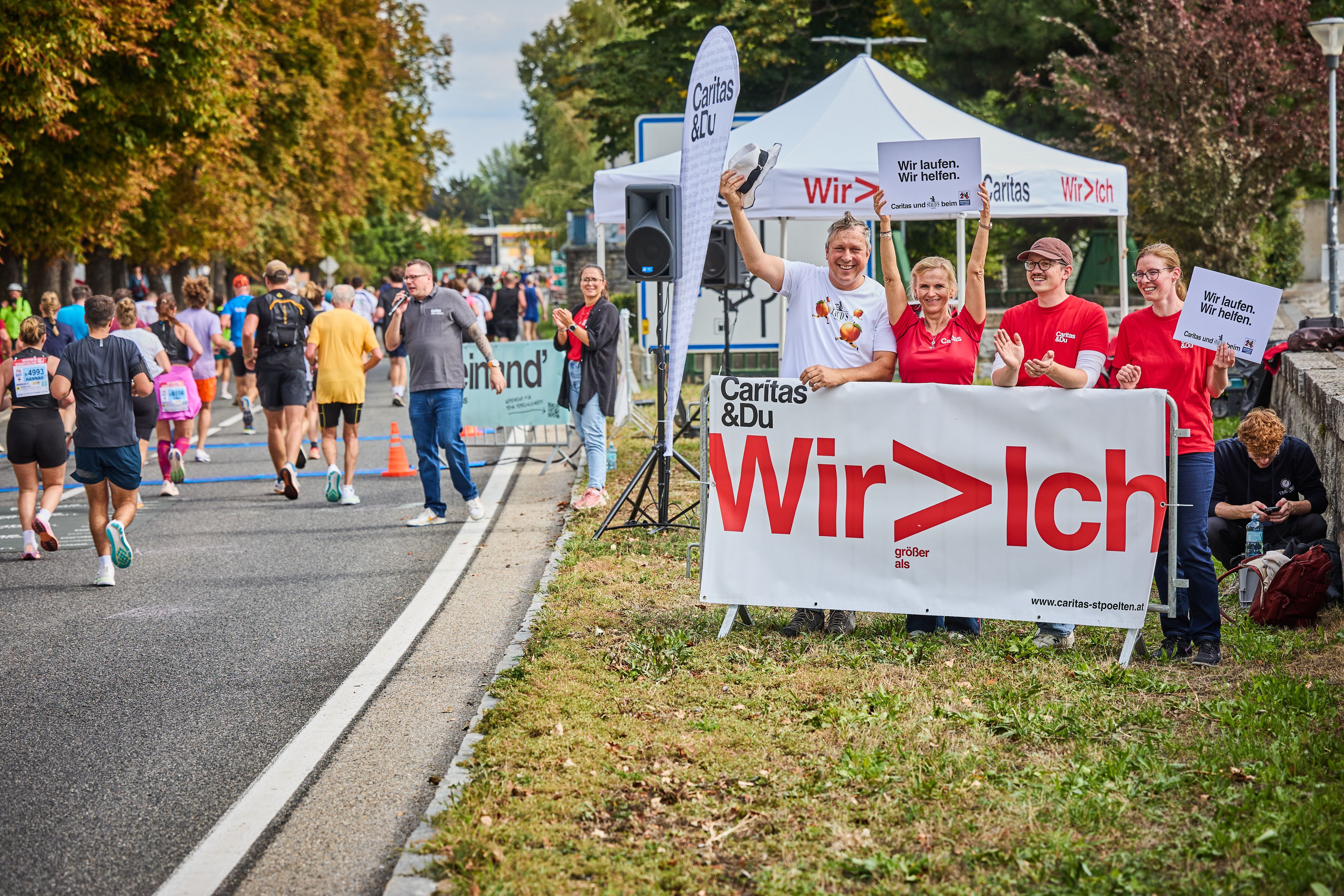 Gemeinsam mit STAUD'S Wien war die Caritas der Diözese St. Pölten erneut Charity-Partner des Wachaumarathons.