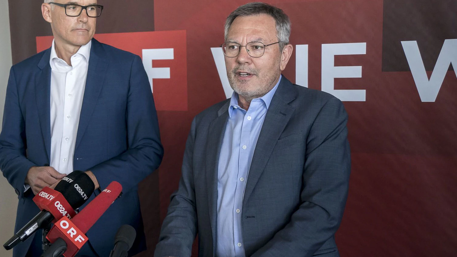 lothar lockl und franz medwenitsch bei der wahl zum neuen orf-stiftungsrats-vorsitzenden, 20220519 foto: helmut graf/tageszeitung heute