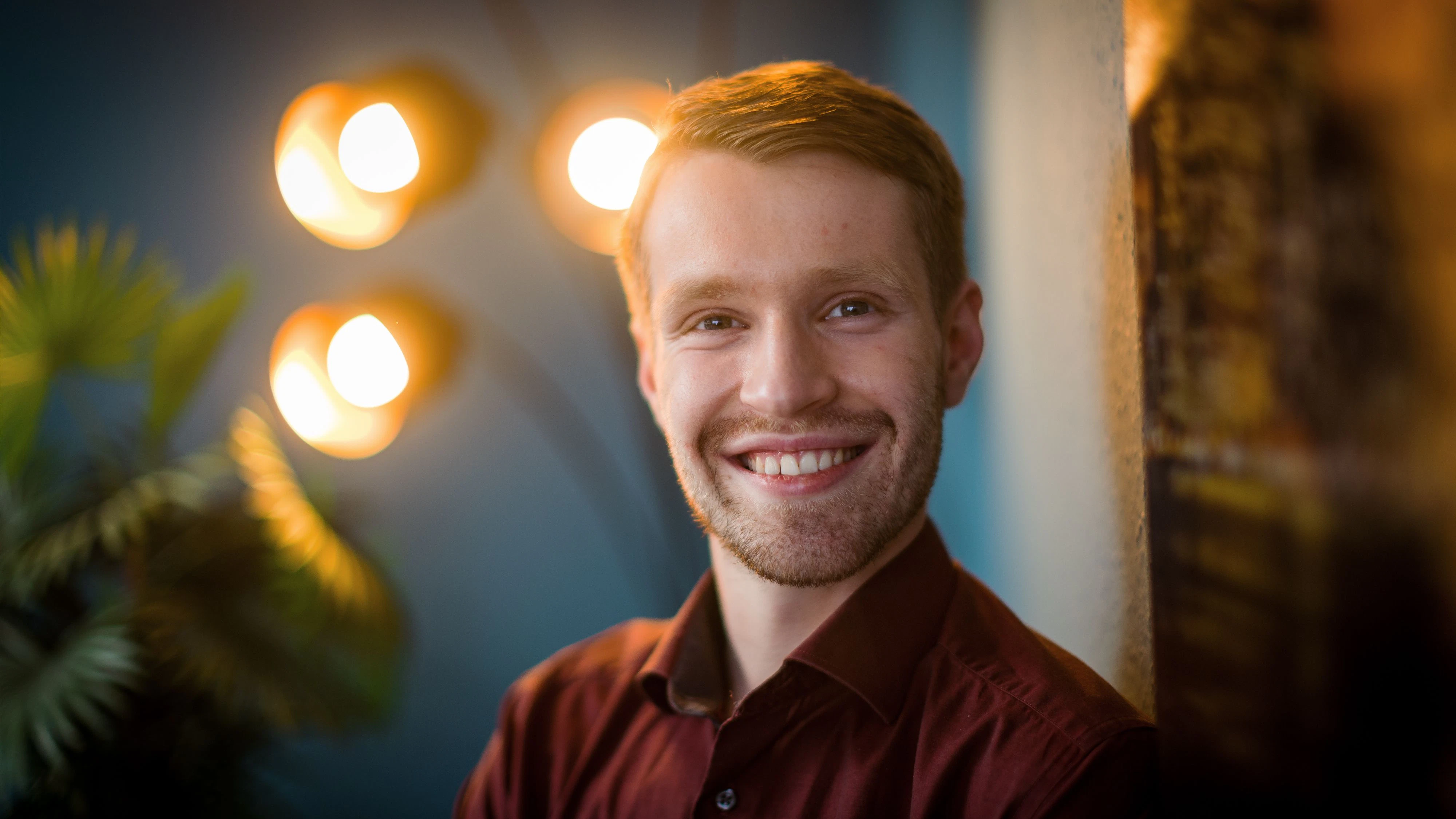 Florian Buschmann ist Experte für Medienkompetenz. 