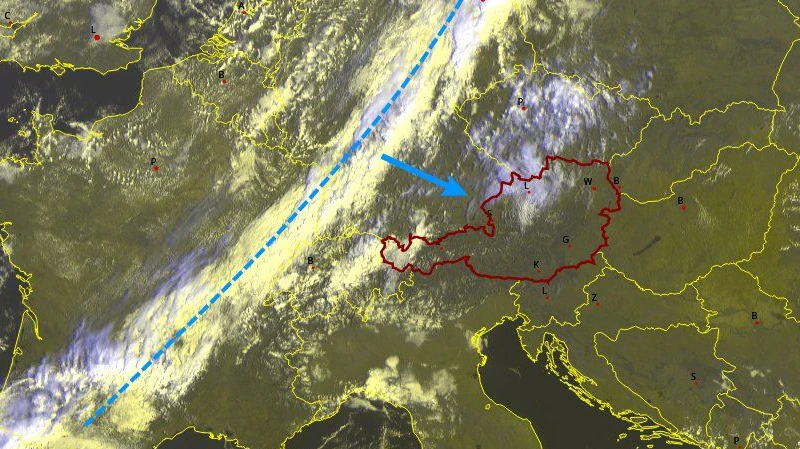 Heute.at - Heftige Gewitter! Kaltfront rollt auf Österreich zu