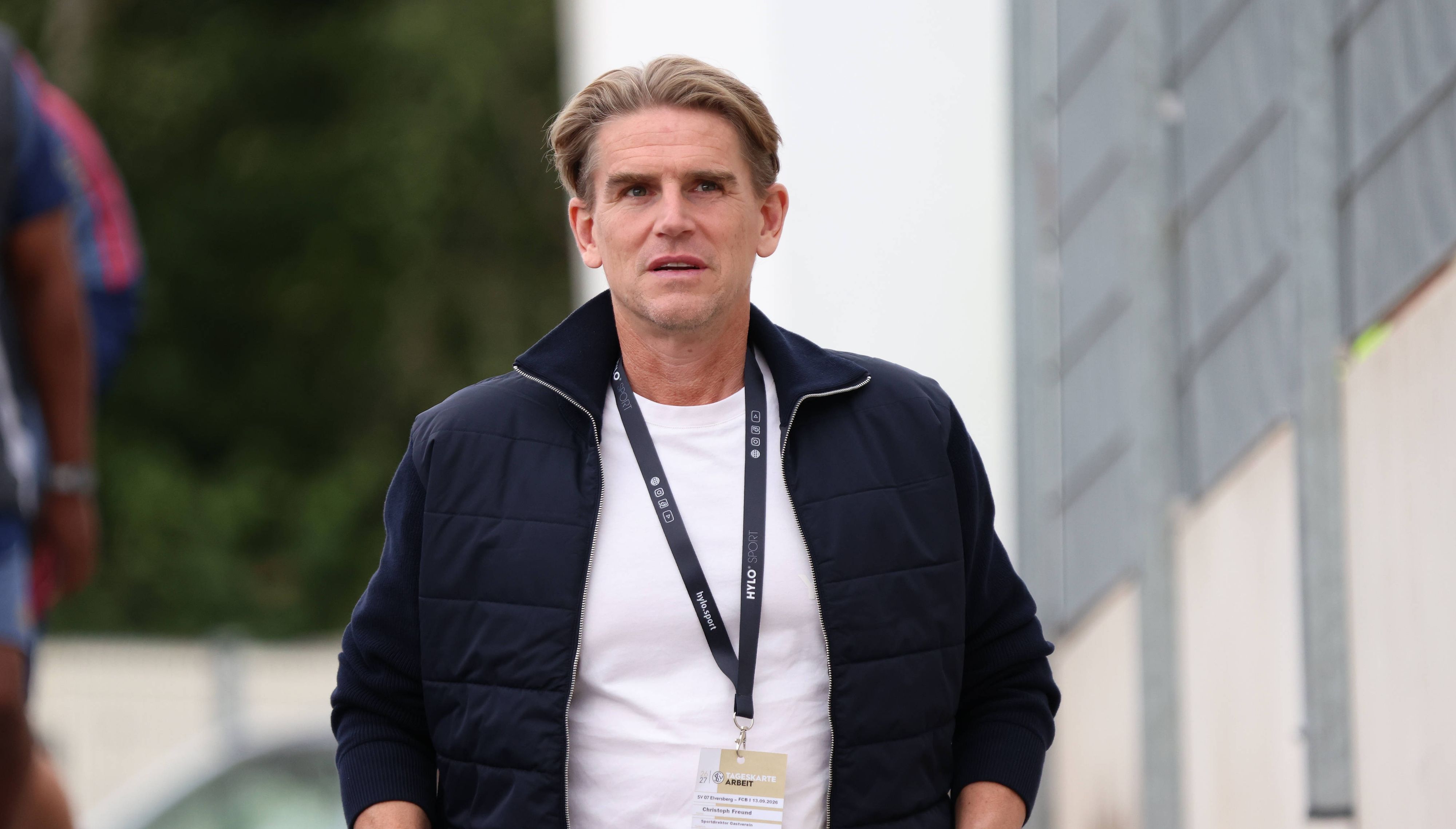 Sportdirektor Christoph Freund bleibt den Bayern erhalten. 