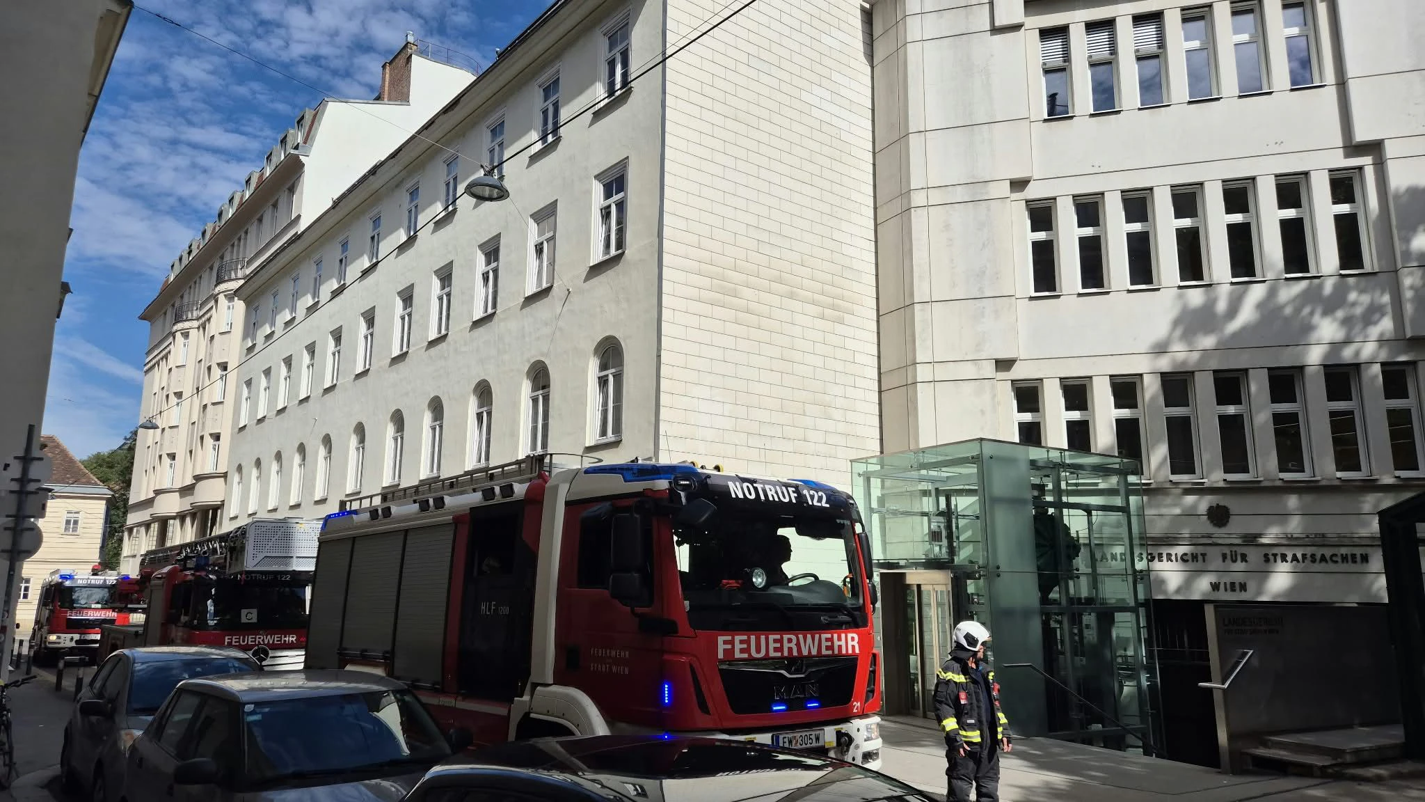 Am Mittwoch kam es bei Landesgericht für Strafsachen zu einem Einsatz der Feuerwehr.