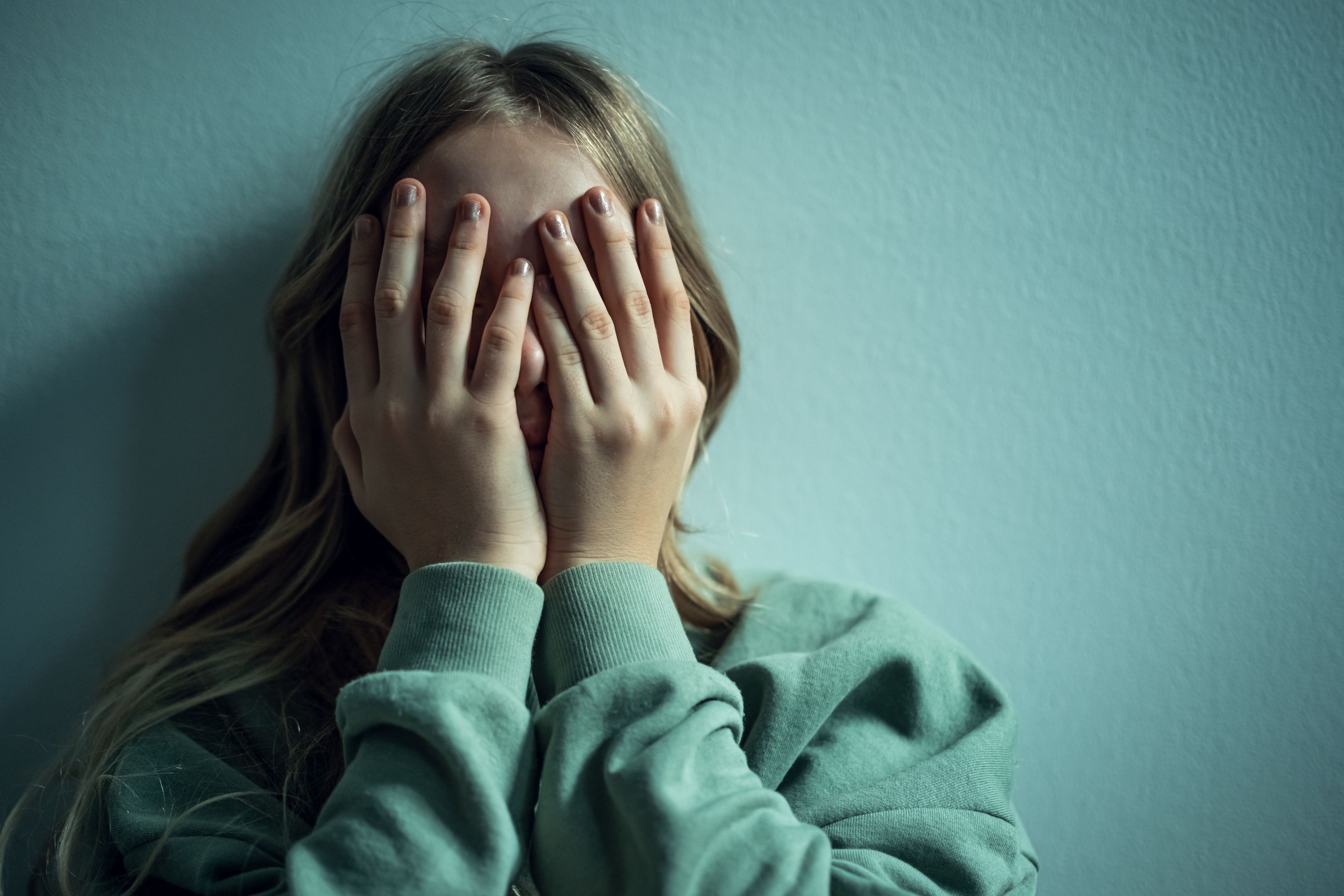 Heute.at - 13-Jährige gedemütigt und verprügelt – Polizei machtlos