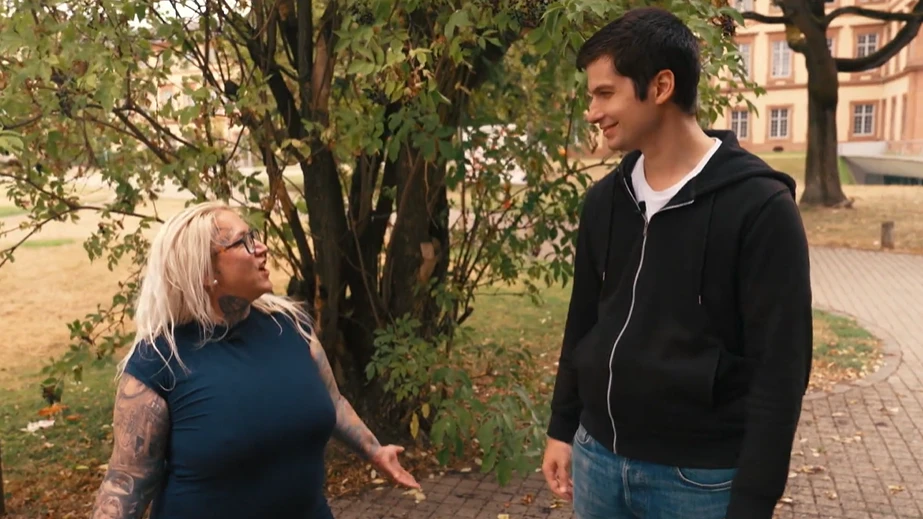 "Mimi" und Ferrat kennen sich bereits etwas besser.