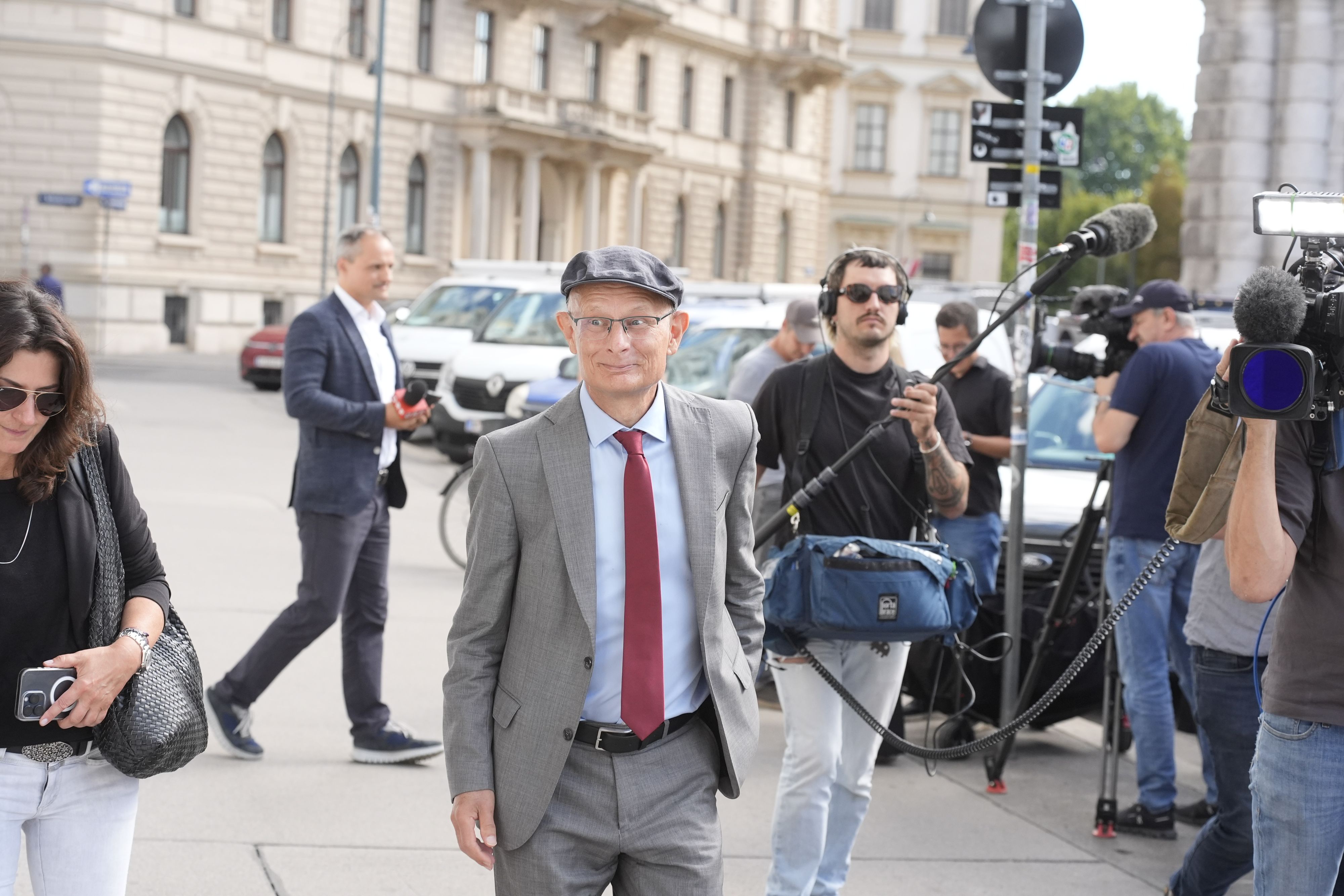 Heute.at - Minister enthüllt, wie groß das Budgetloch wirklich ist