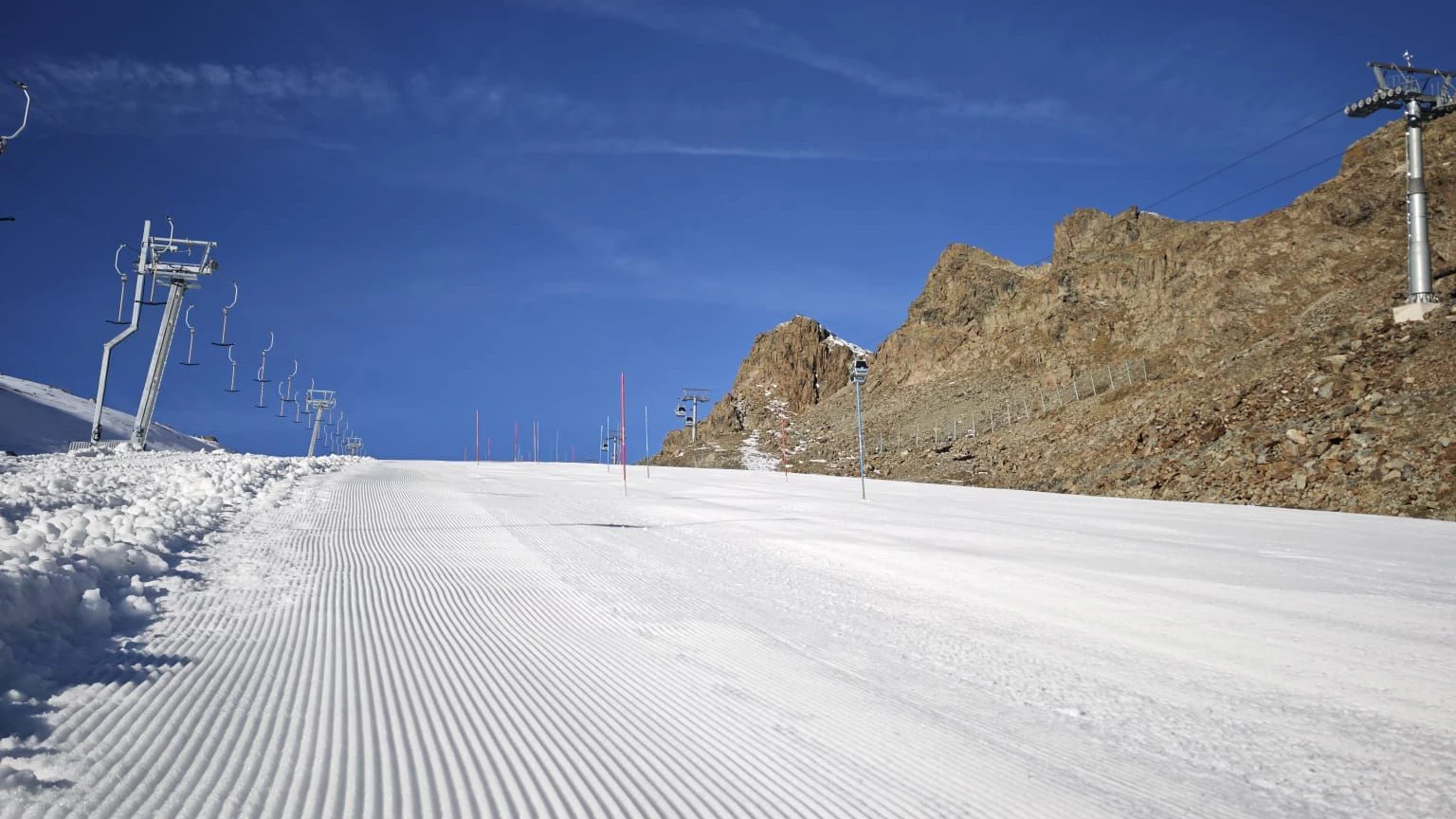 Heute.at - Zu warm! Tiroler Skigebiet sagt Saisonstart ab
