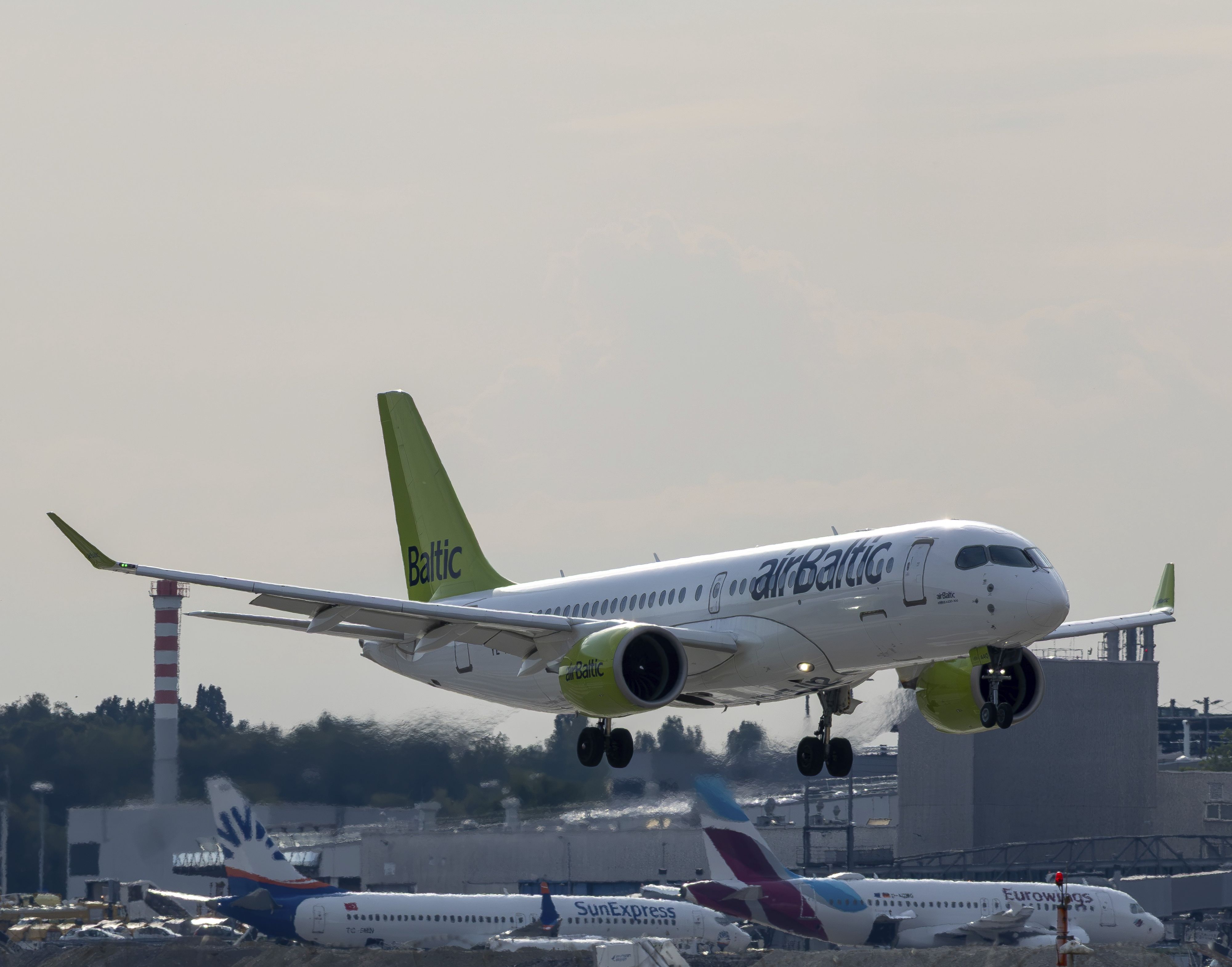 Air Baltic setzt den Flugbetrieb trotz des laufenden Chapter-11-Insolvenzverfahrens vorerst fort.