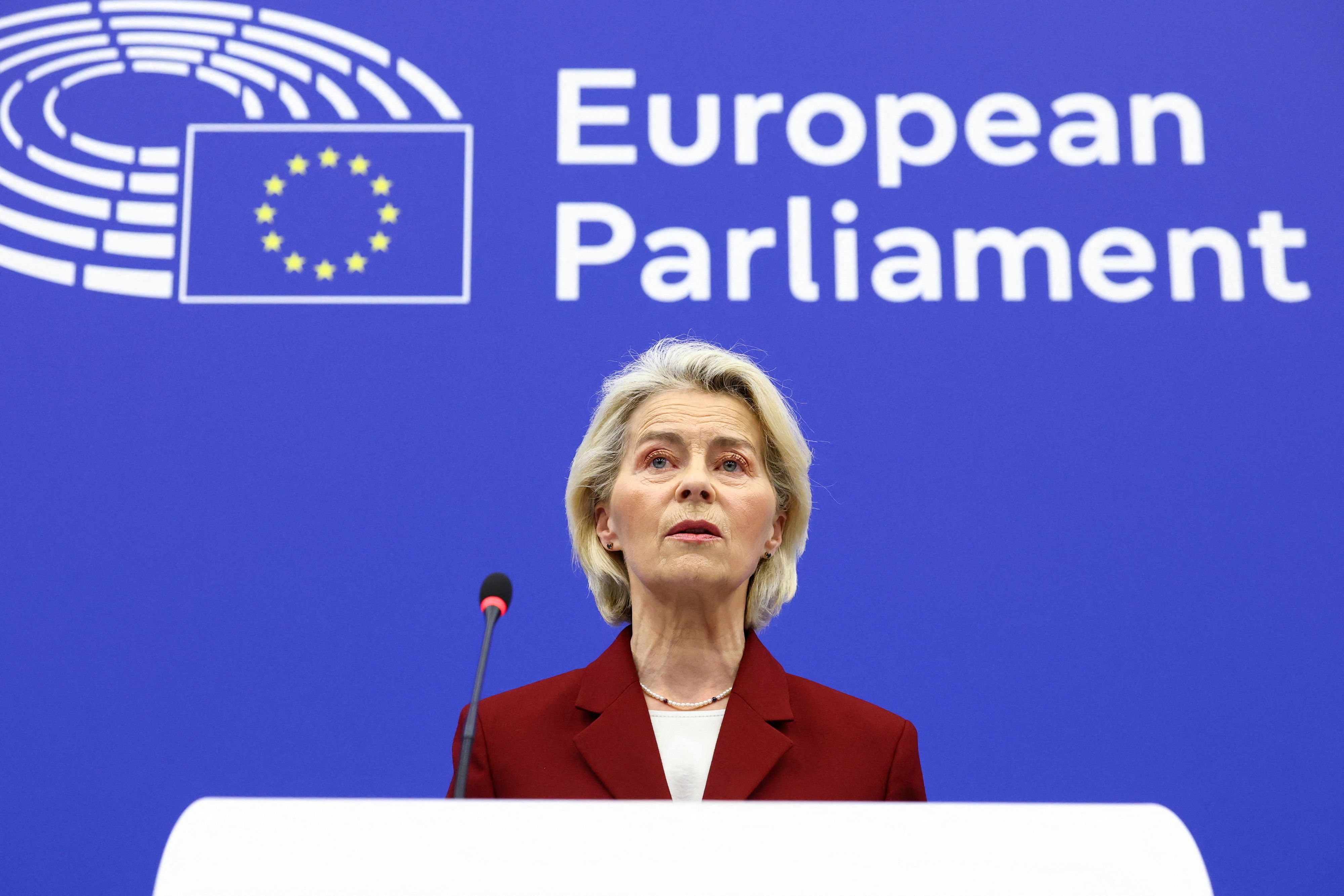 EU-Kommissionspräsidentin Ursula von der Leyen präsentiert den Gesetzesvorschlag.