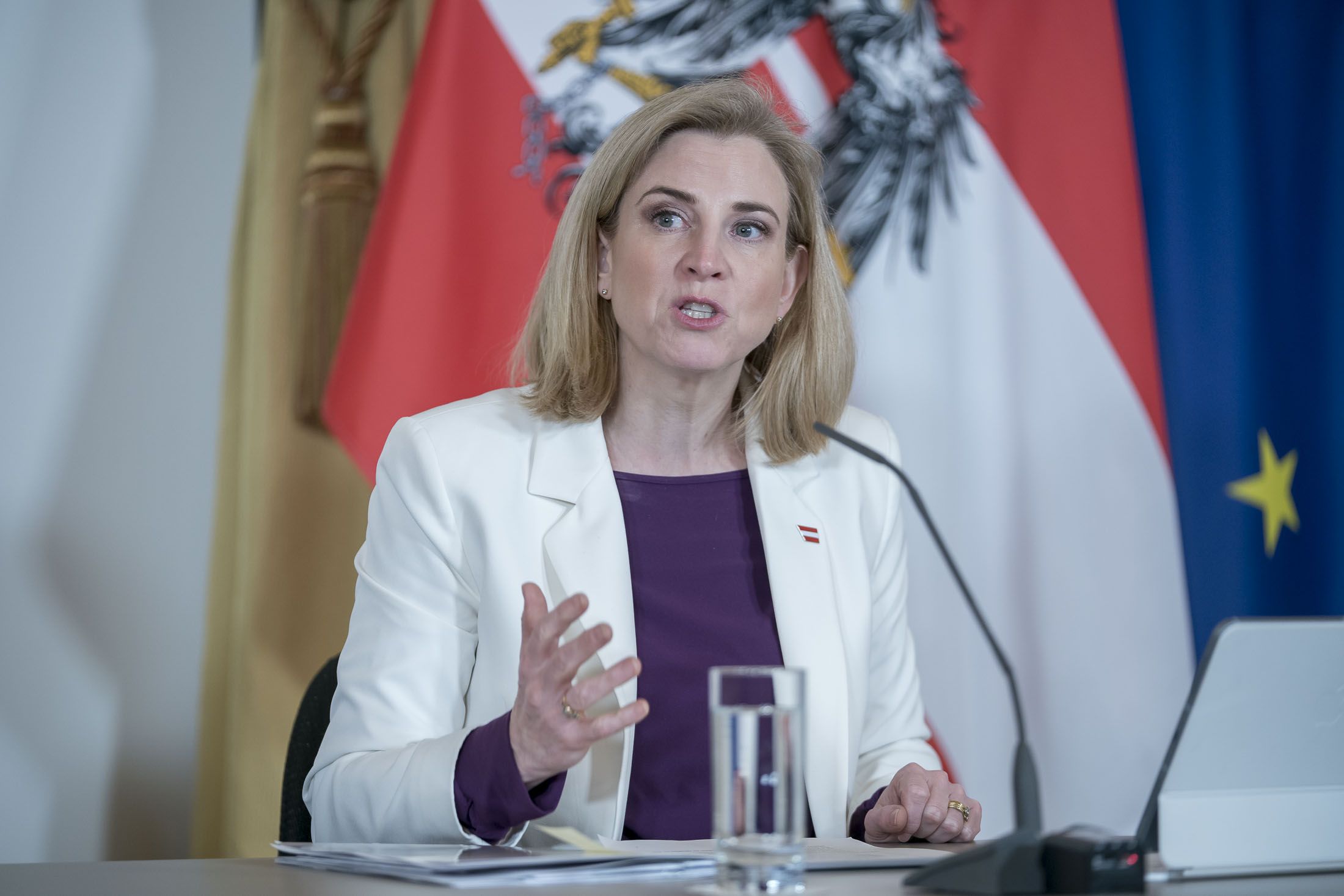 Außenministerin Beate Meinl-Reisinger (Neos) will, dass die EU mehr neue Allianzen wie jene mit Kanada eingeht.