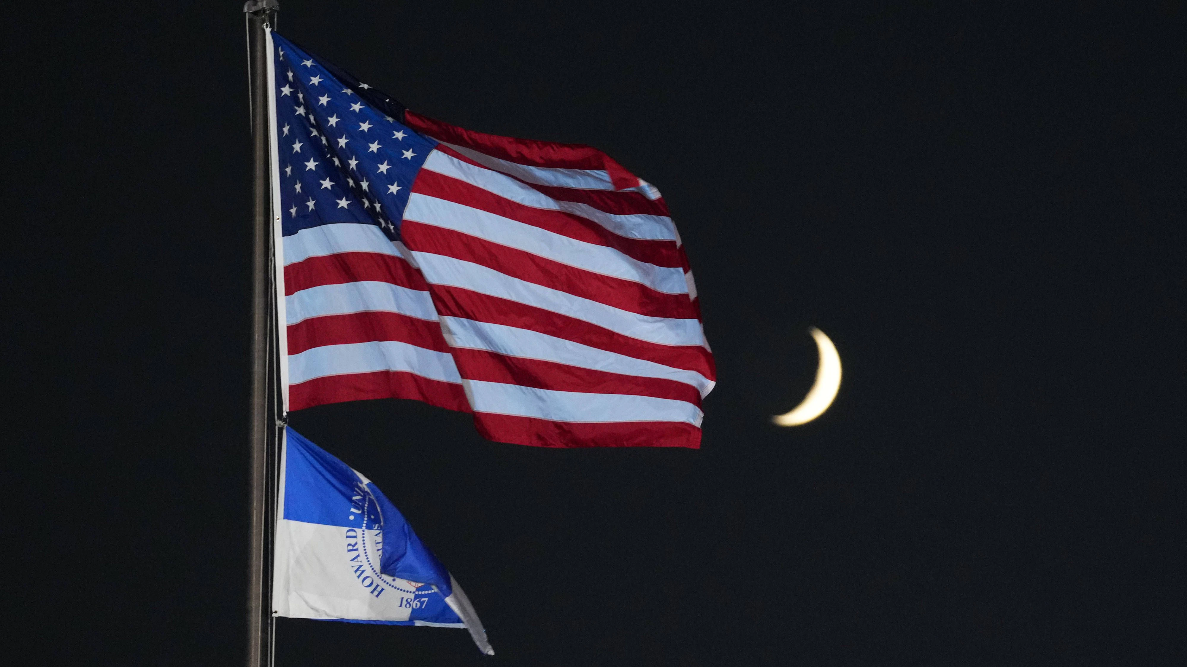 Heute.at - Sind bereit – USA rüsten sich für Krieg auf dem Mond
