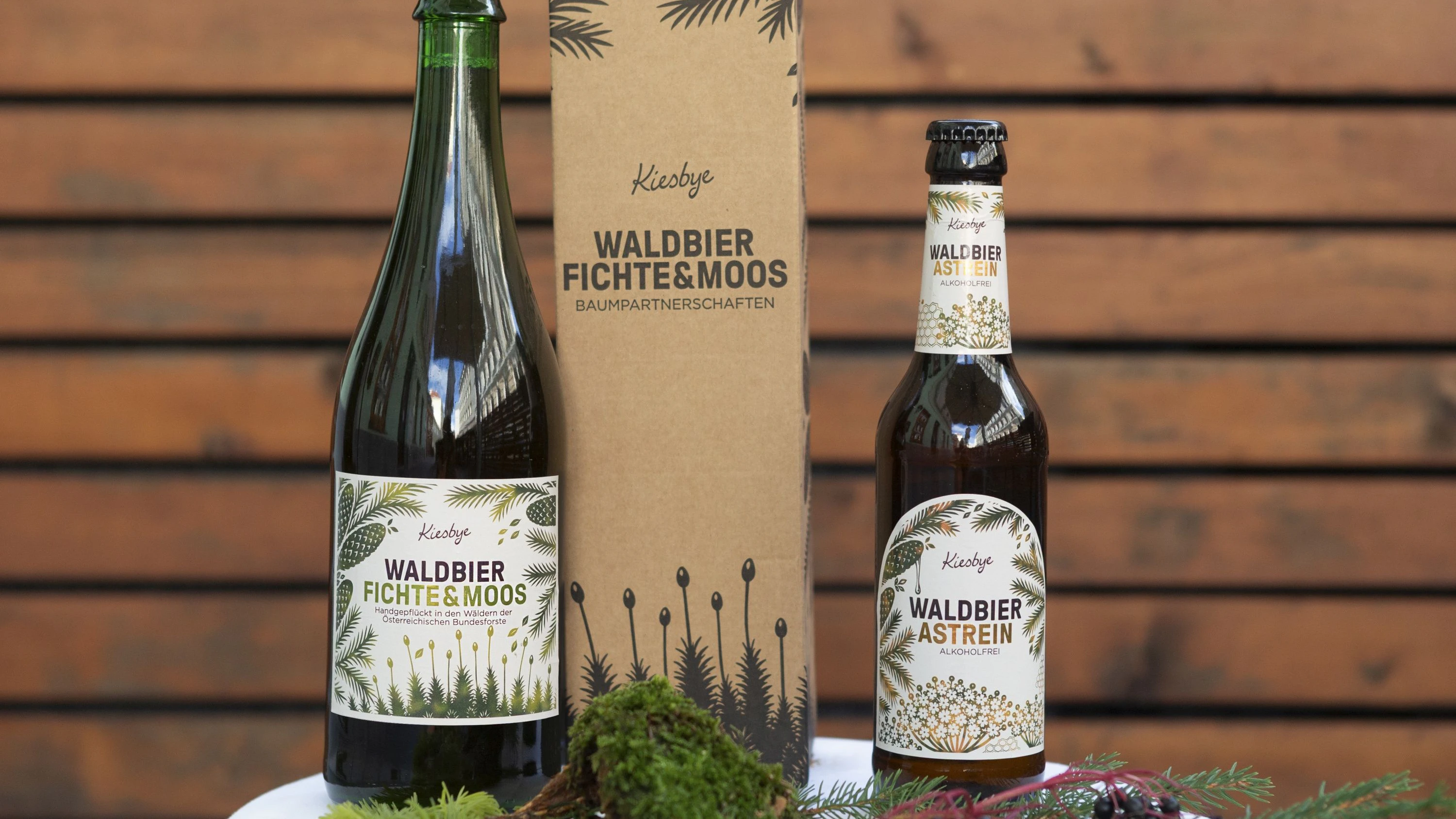Waldbier-Edition 2026 „Fichte & Moos“ und mit „Astrein“ erstmals auch alkoholfreies Waldbier