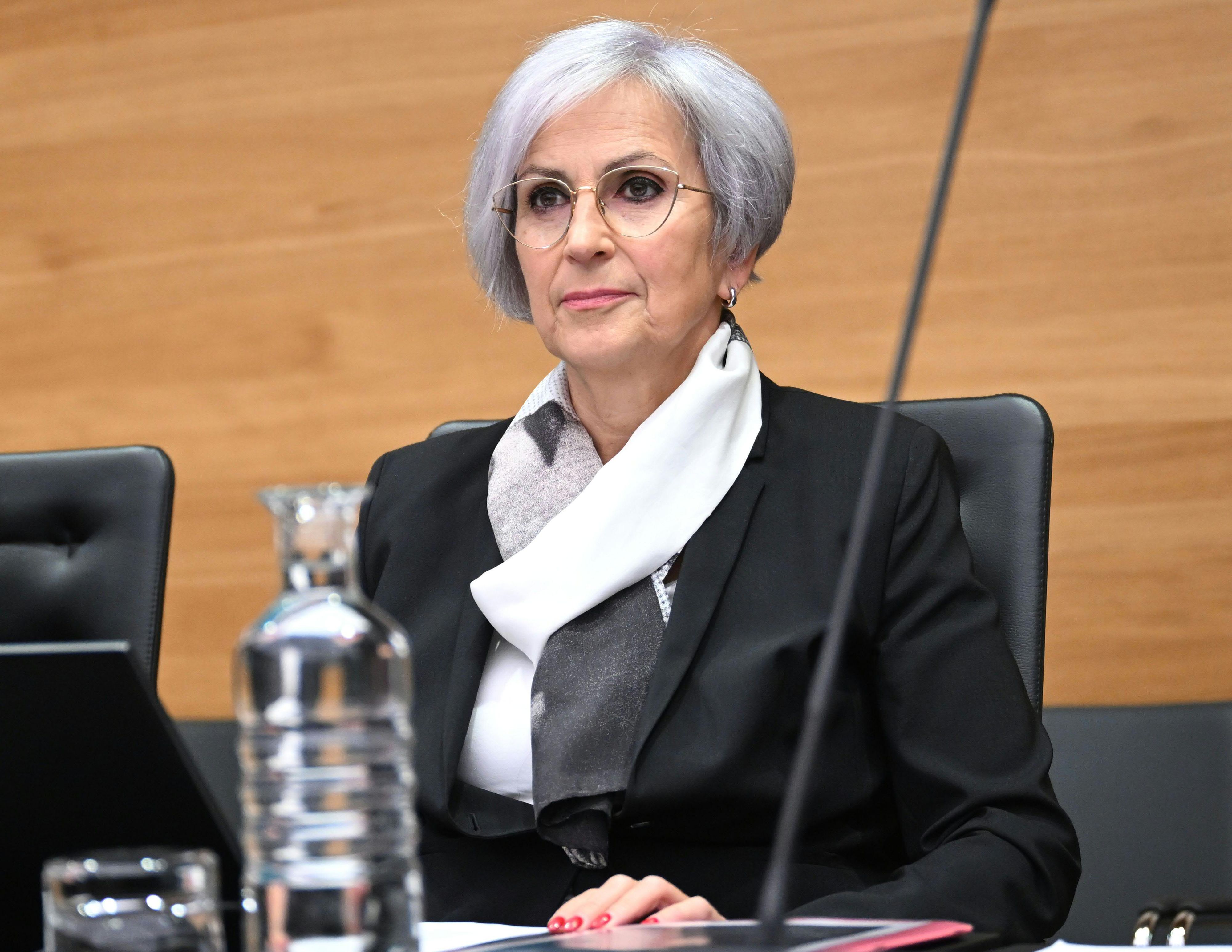 Heute.at - Justizministerin befragt – Pilnacek-Akten nie gesehen