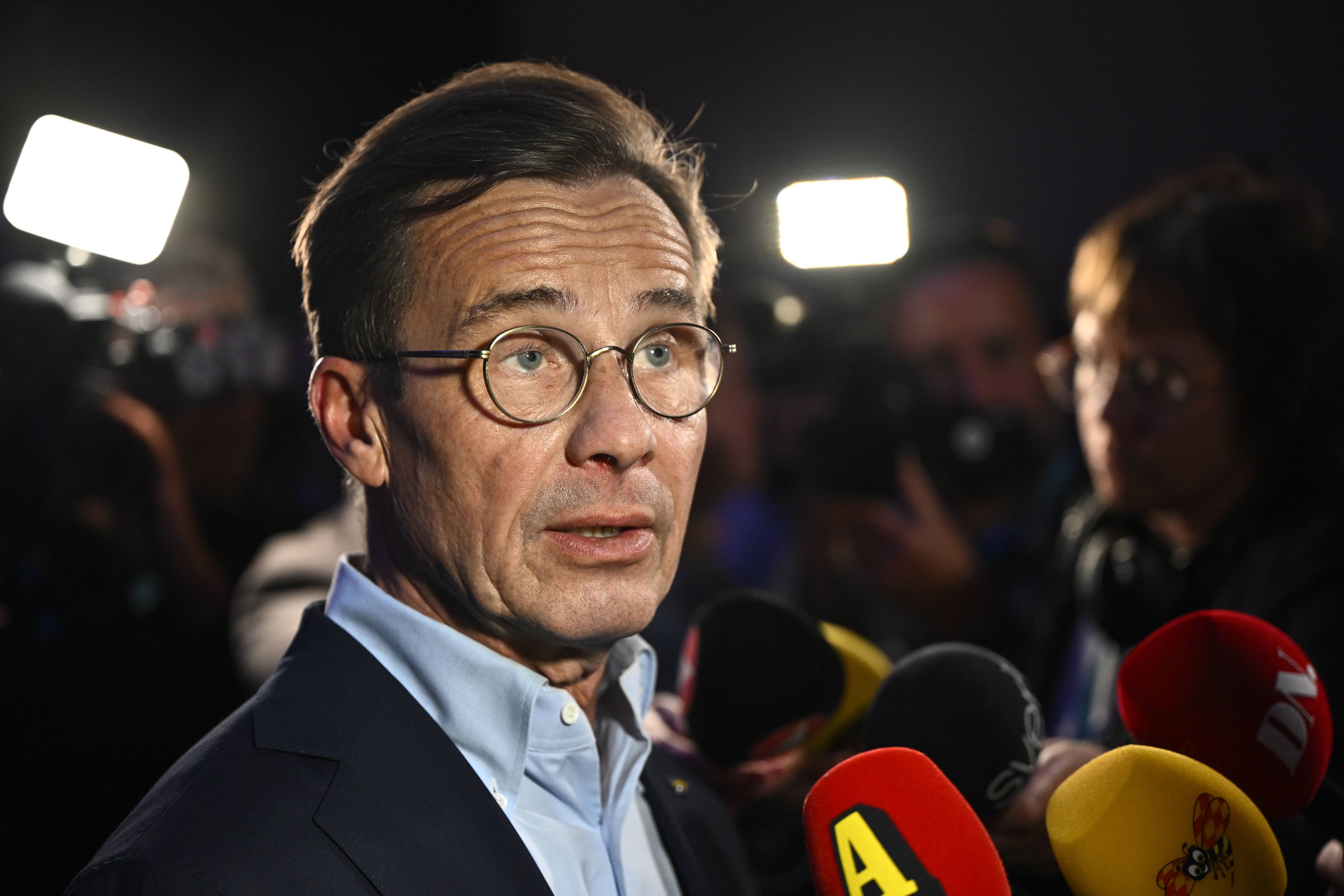 Ulf Kristersson wirft das Handtuch.