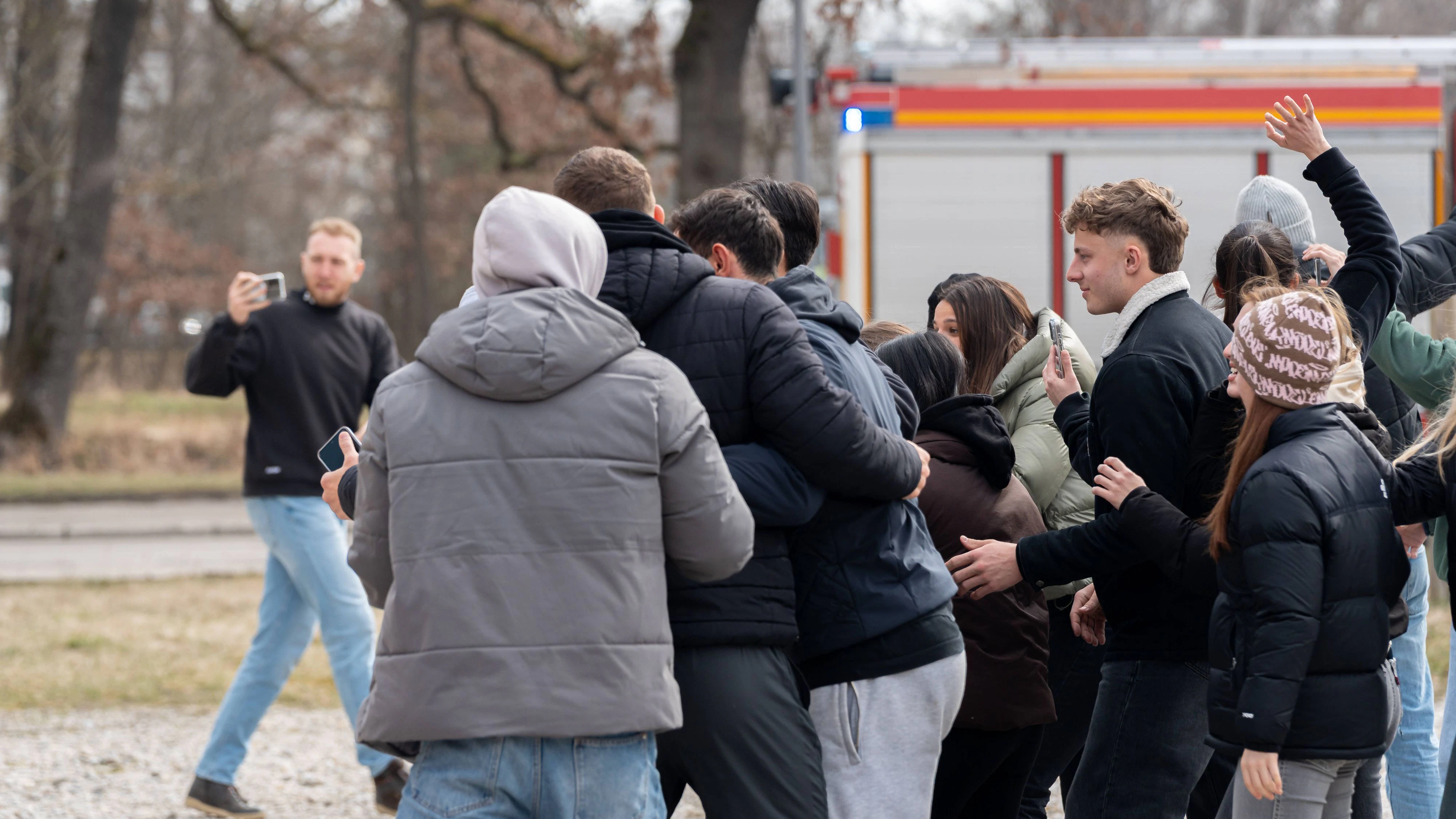 Heute.at - Strafen-Hammer – jetzt sollen Gaffer ins Gefängnis