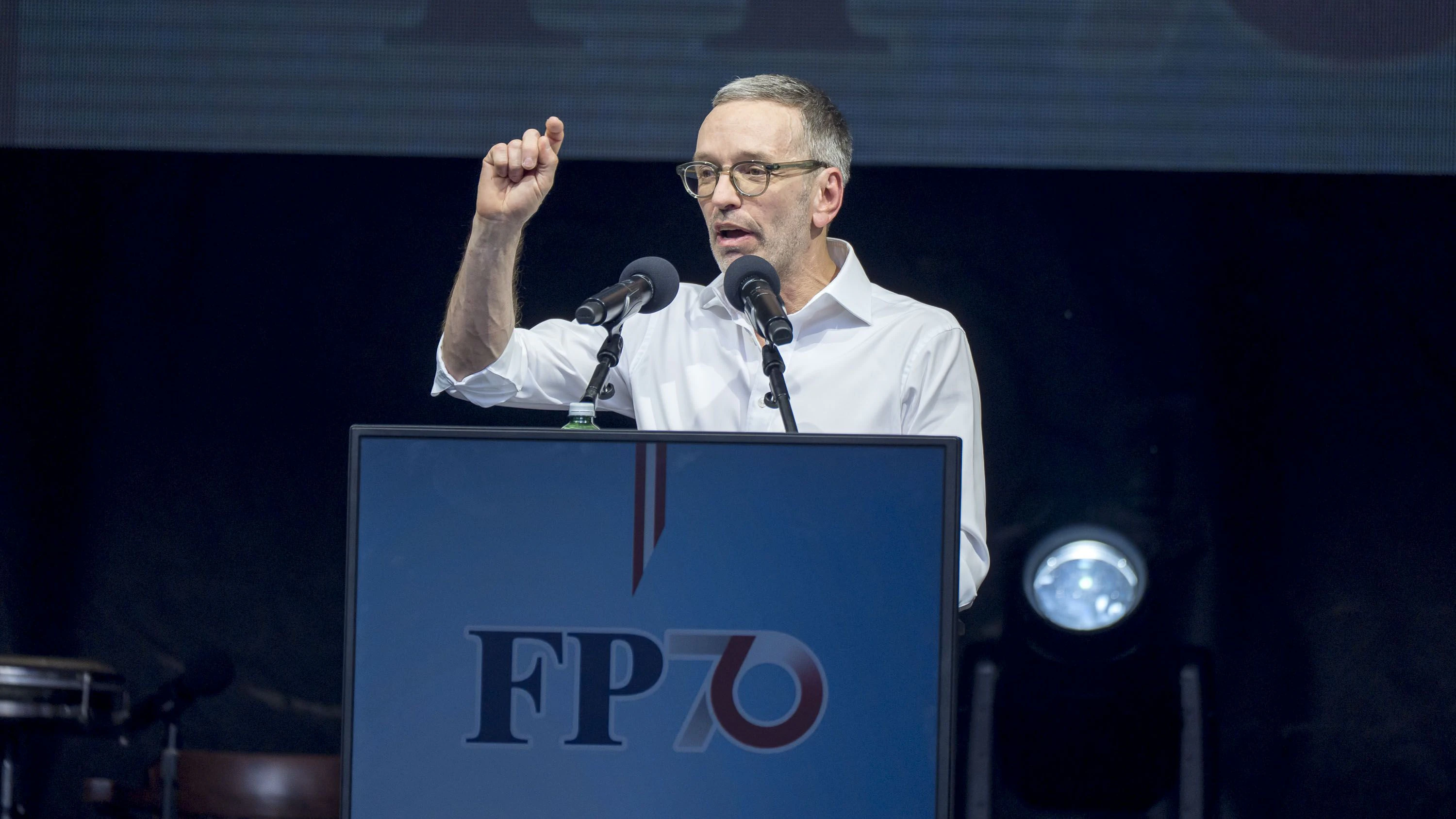 Herbert Kickl anlässlich der 70 Jahr-Feierlichkeiten der FPÖ - Volksfest - am Stephansplatz in Wien, 20260620 Foto: Helmut Graf/Tageszeitung Heute