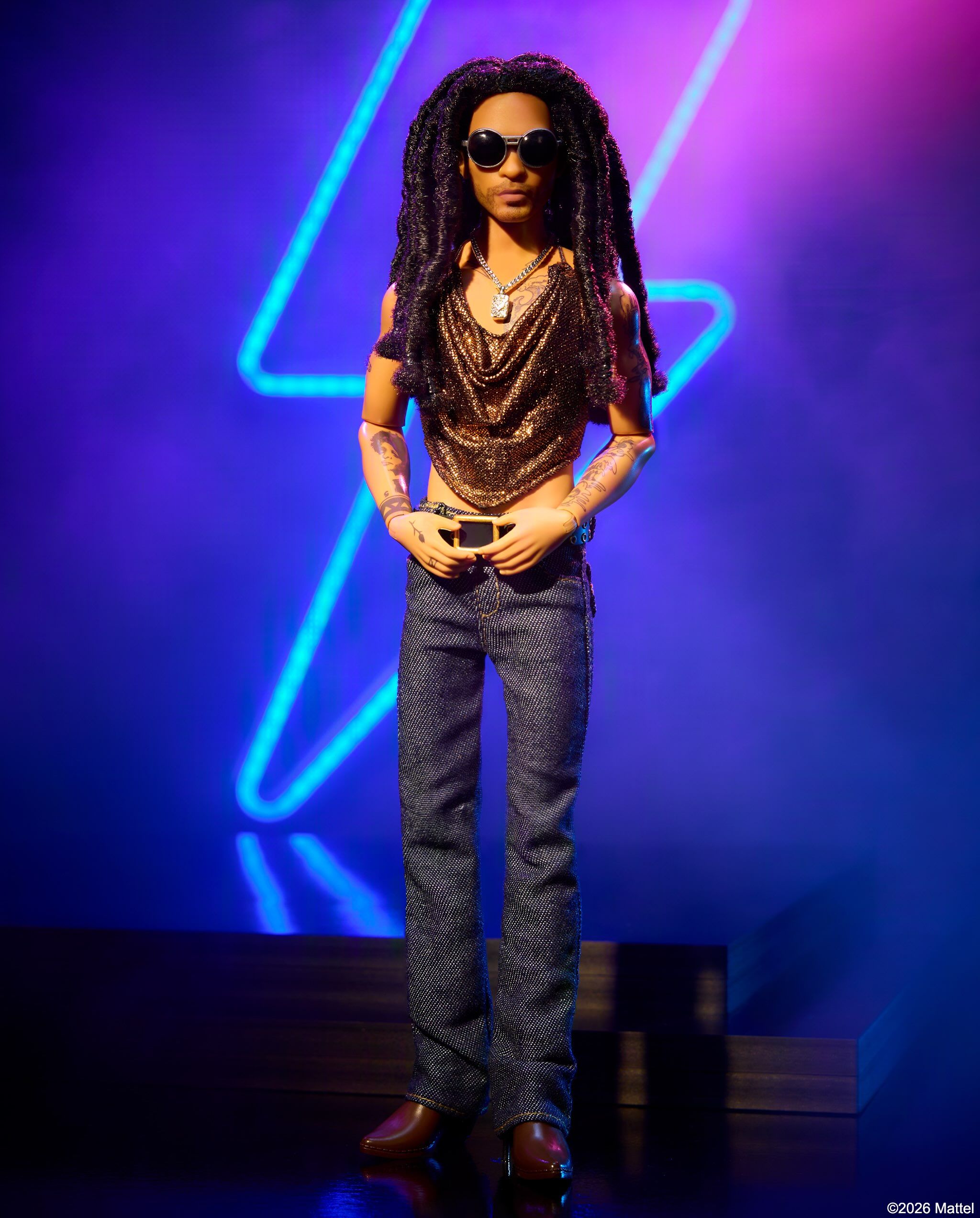 Lenny Kravitz' Ken-Double im Bühnen-Look der 