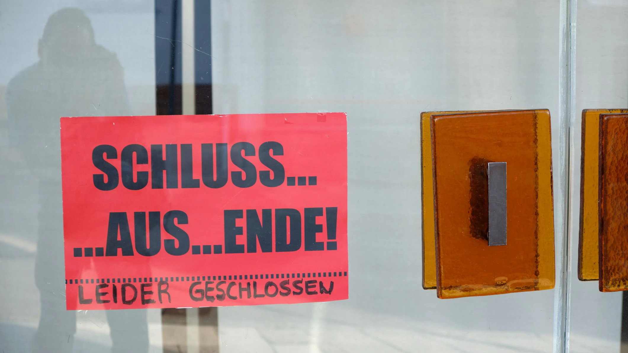 Heute.at - Löhne in Gefahr – Ministerin erhöht jetzt den Druck