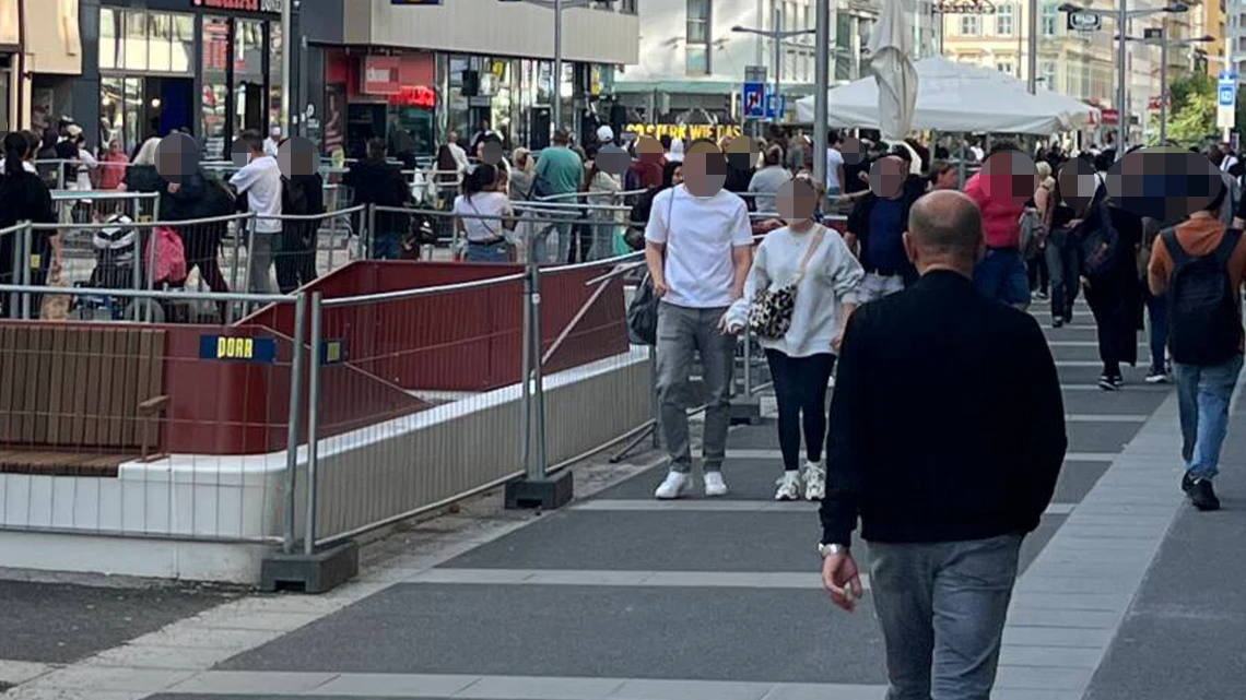Am Freitagnachmittag löste eine Massenschlägerei einen Einsatz der Wiener Polizei aus.