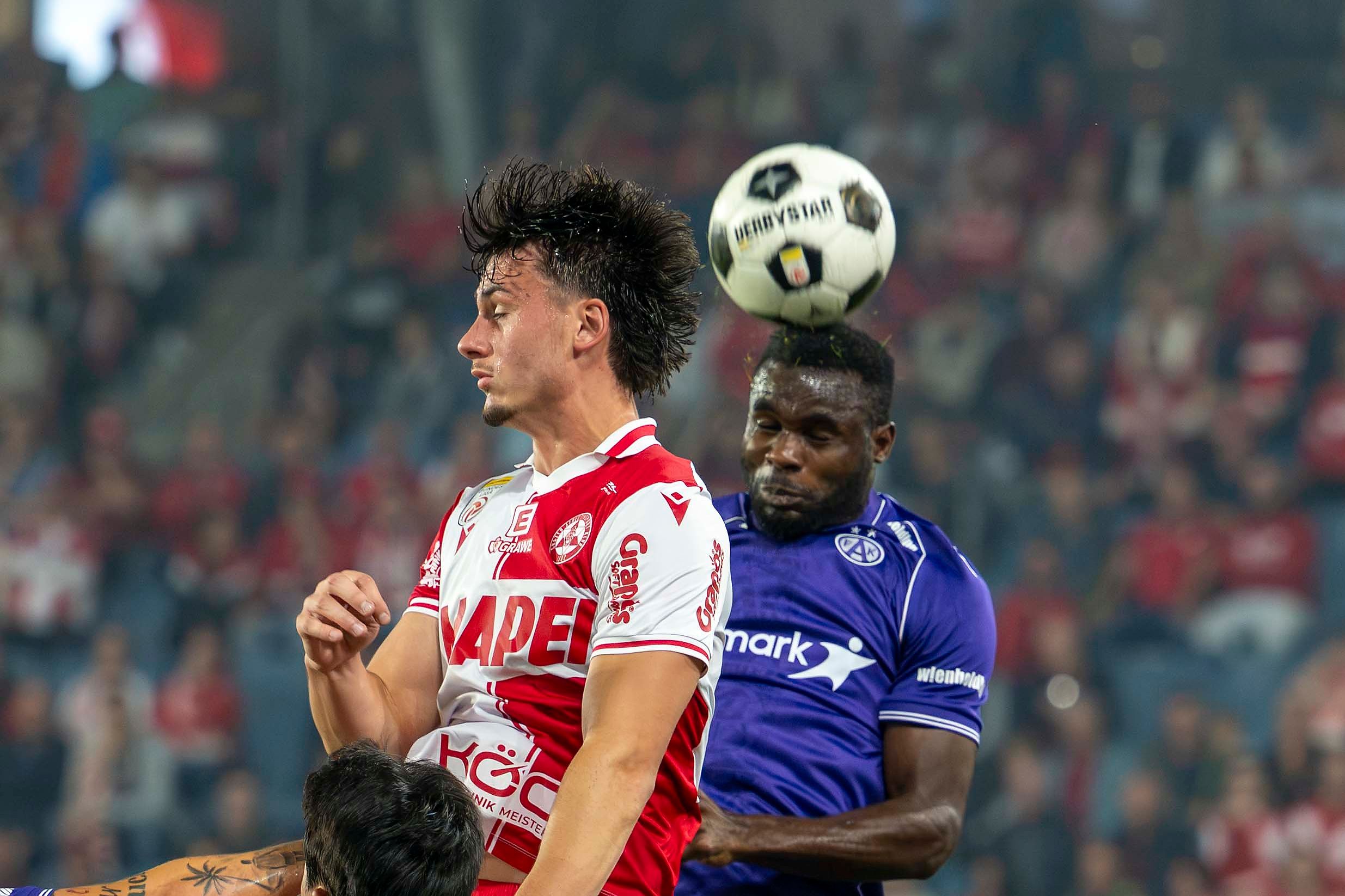 Die Wiener Austria im Bundesliga-Duell gegen den GAK. 