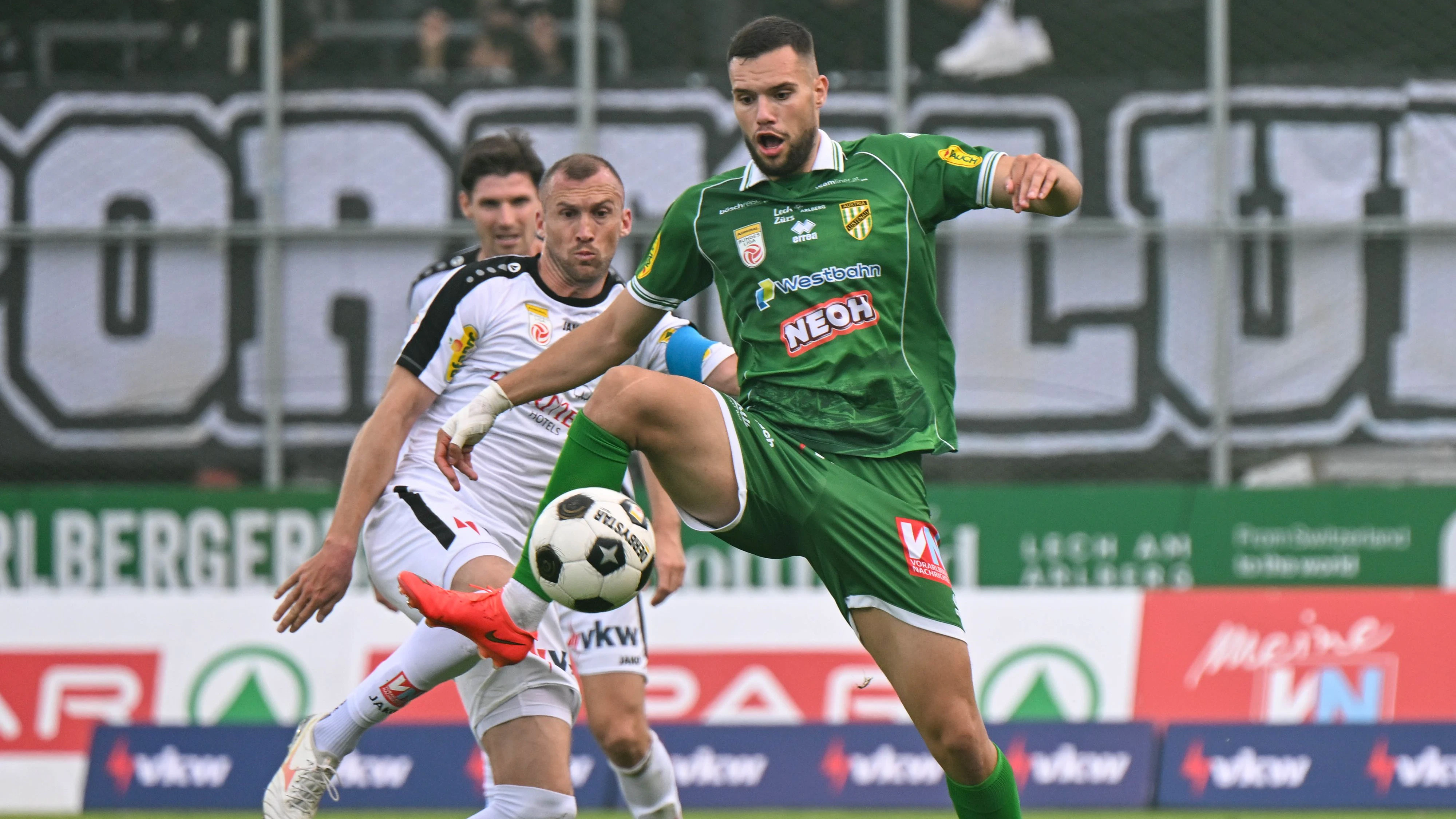 Heute.at - Austria Lustenau feiert 2:0-Sieg gegen Altach