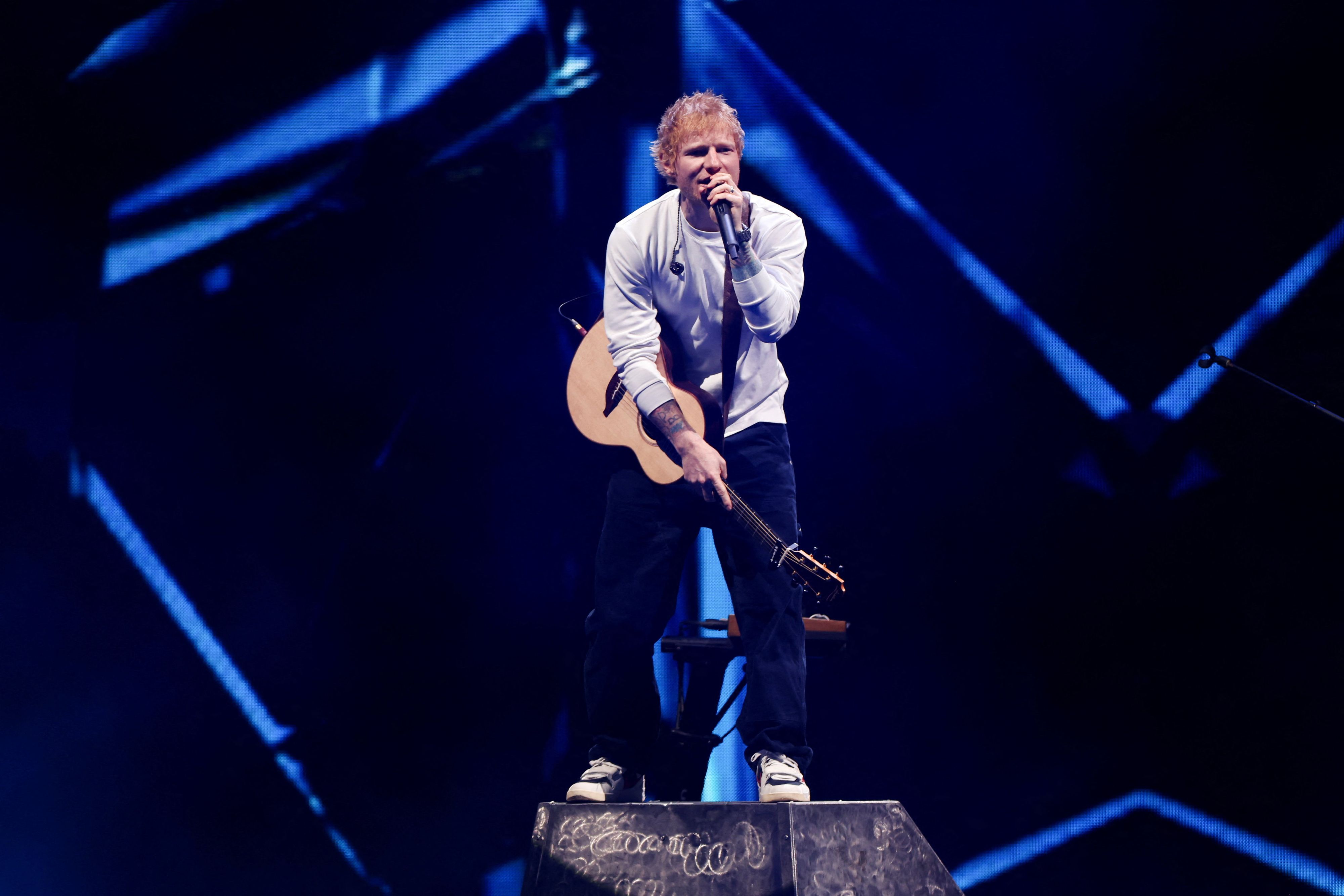 Ed Sheeran hat den US-Rapper Macklemore nach propalästinensischen Äußerungen aus dem Vorprogramm der restlichen US-Tour gestrichen.
