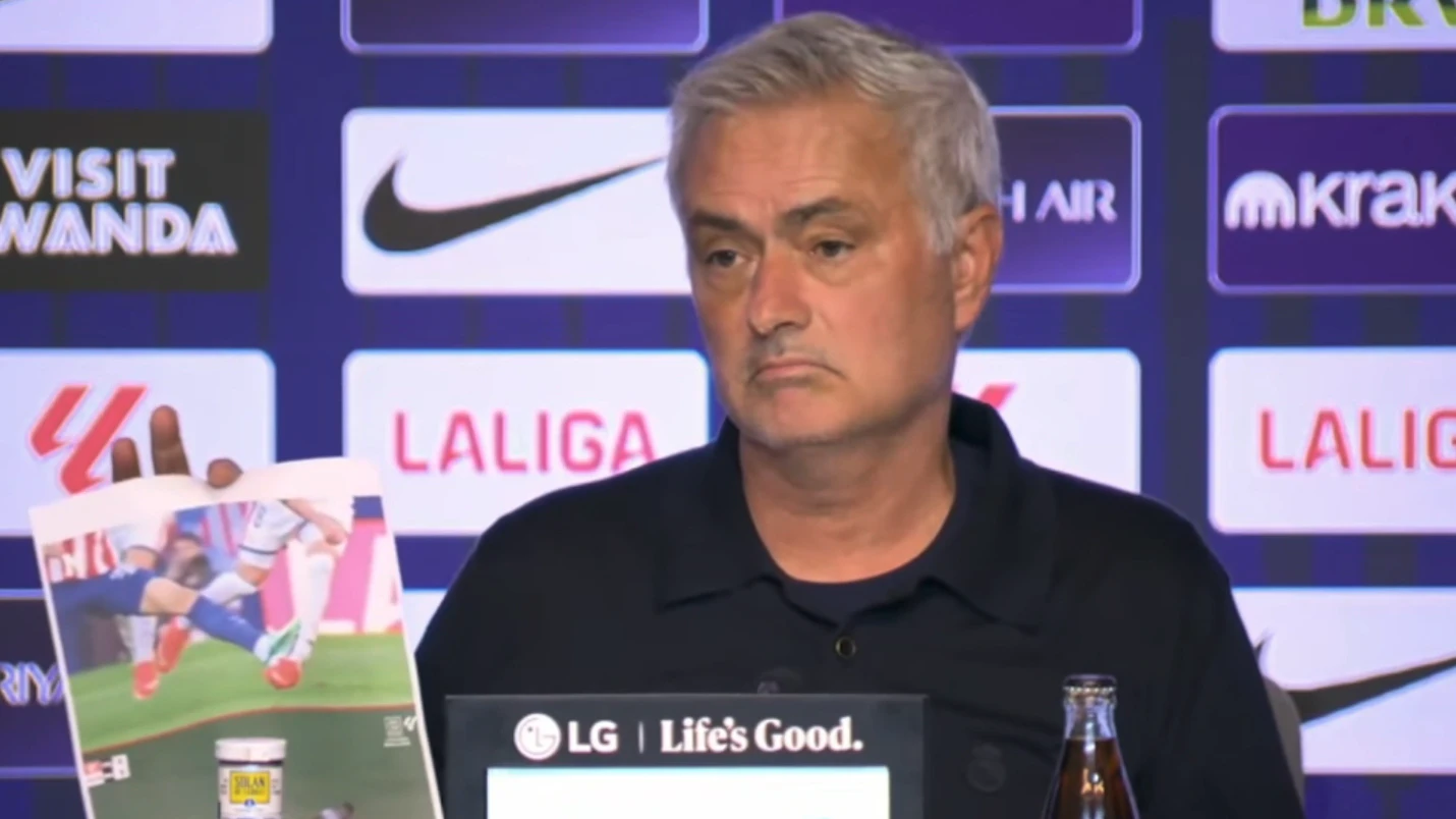 Jose Mouriho zeigte sein Beweismaterial her. 