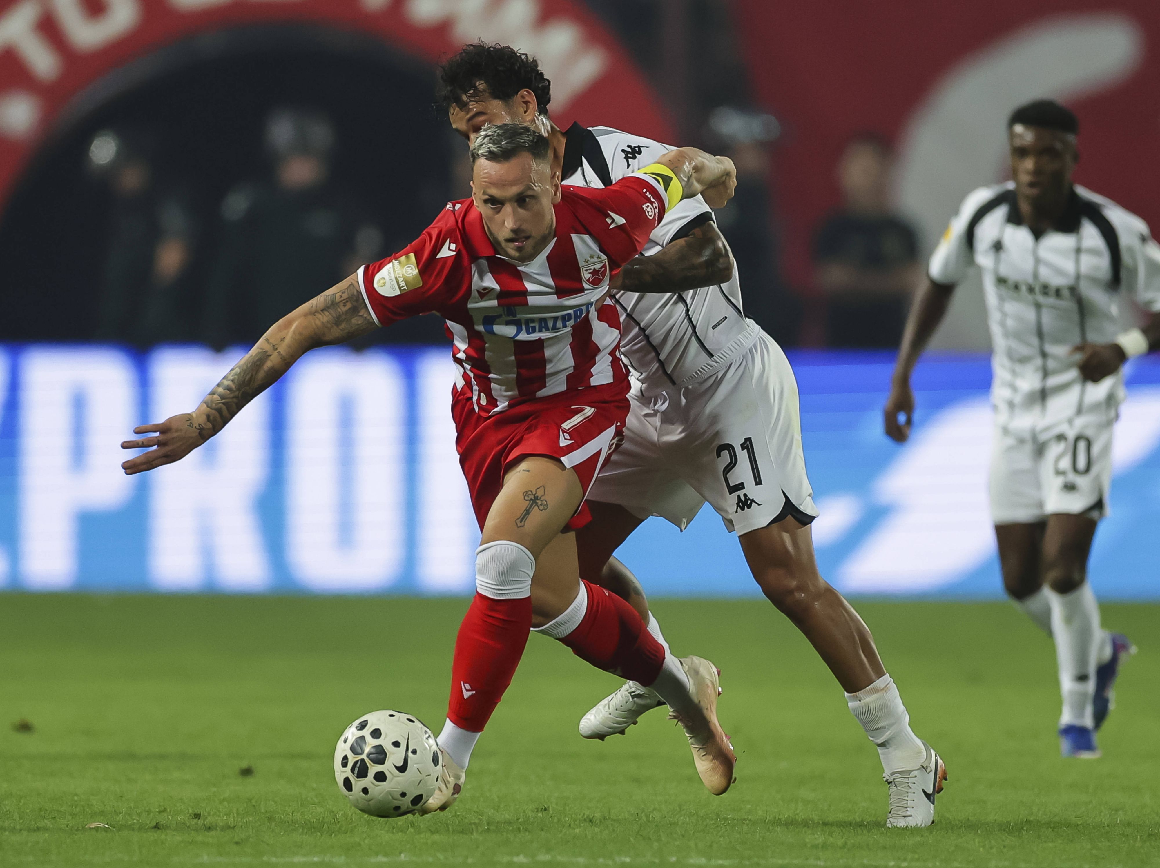 Marko Arnautovic führte Roter Stern Belgrad zum Sieg. 