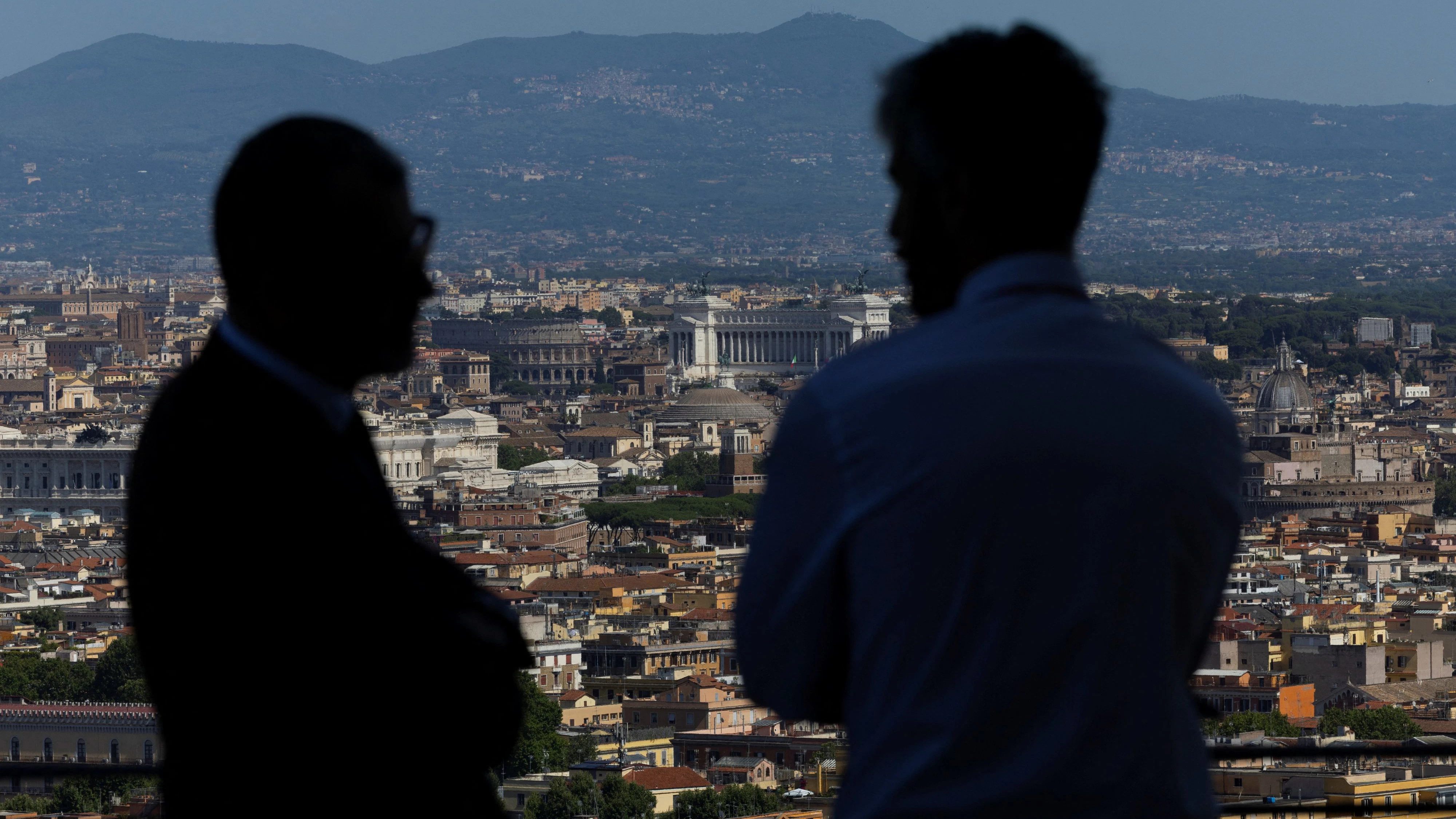 Nach neuen Regeln für Schulen sollen in Italien künftig auch Eltern stärker in die Pflicht genommen werden.