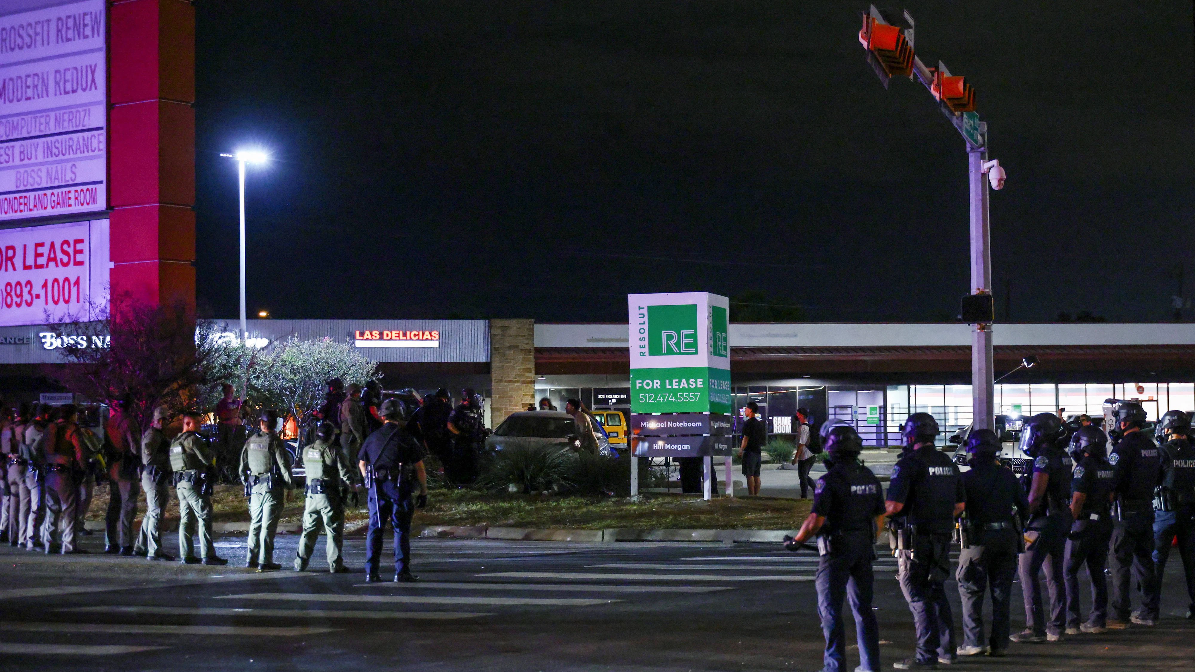 In Austin im US-Bundesstaat Texas kam es erneut zu einem Schusswaffenvorfall mit Beteiligung von ICE-Agenten. 