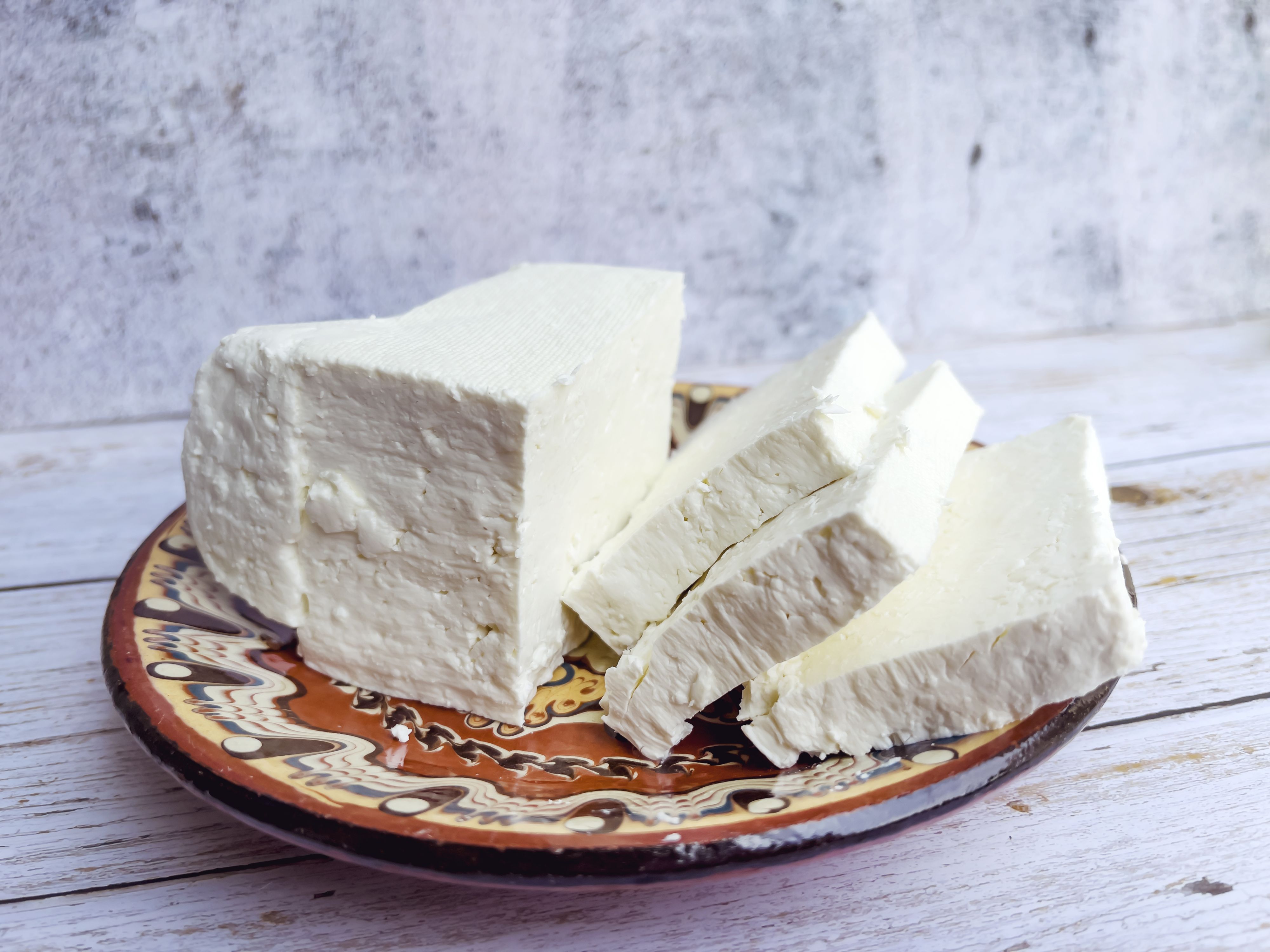 Feta raus, Flüssigkeit weg – für viele ist das ein völlig automatischer Handgriff.