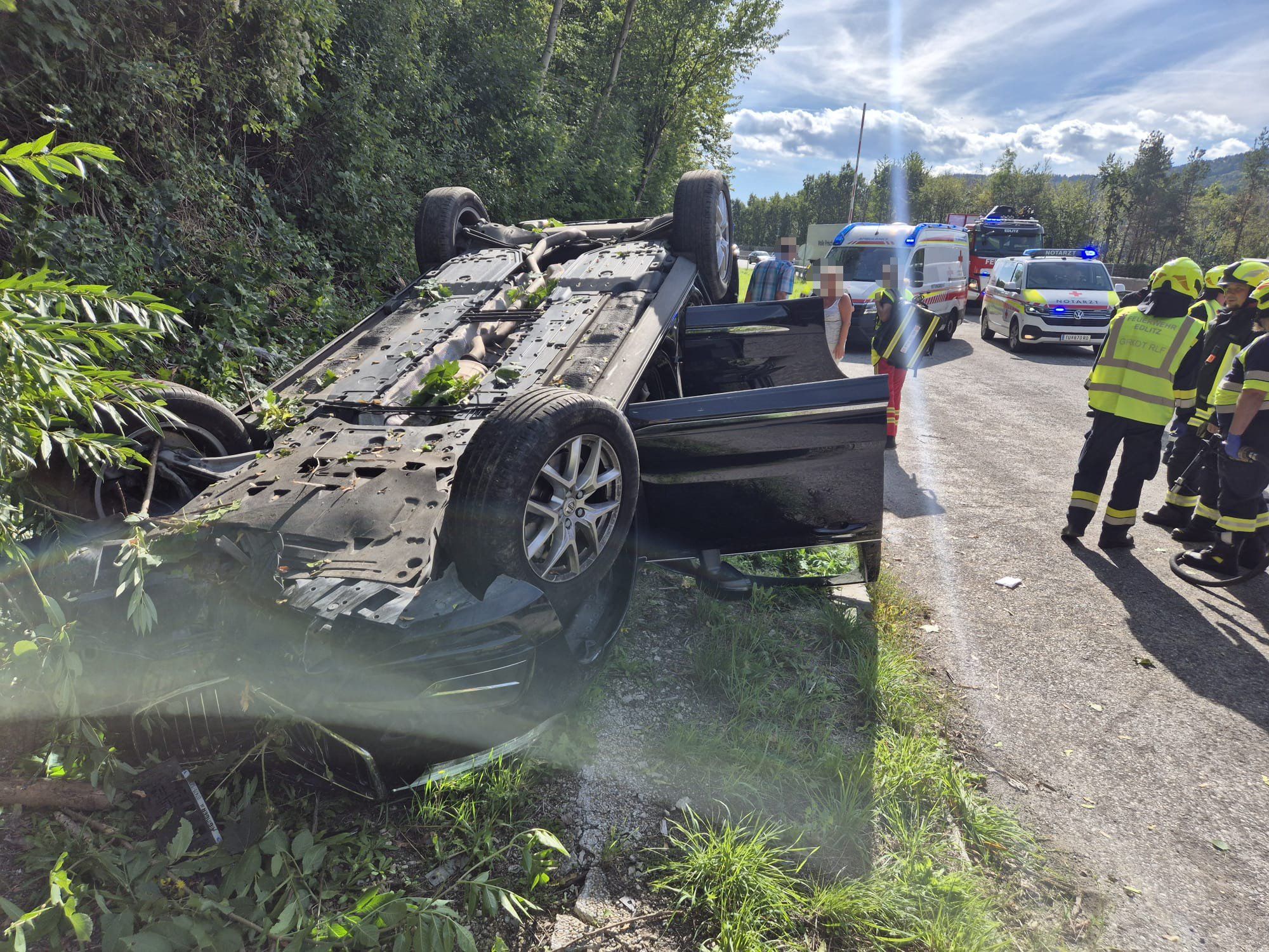 Schwerer Unfall auf der A2 bei Grimmenstein