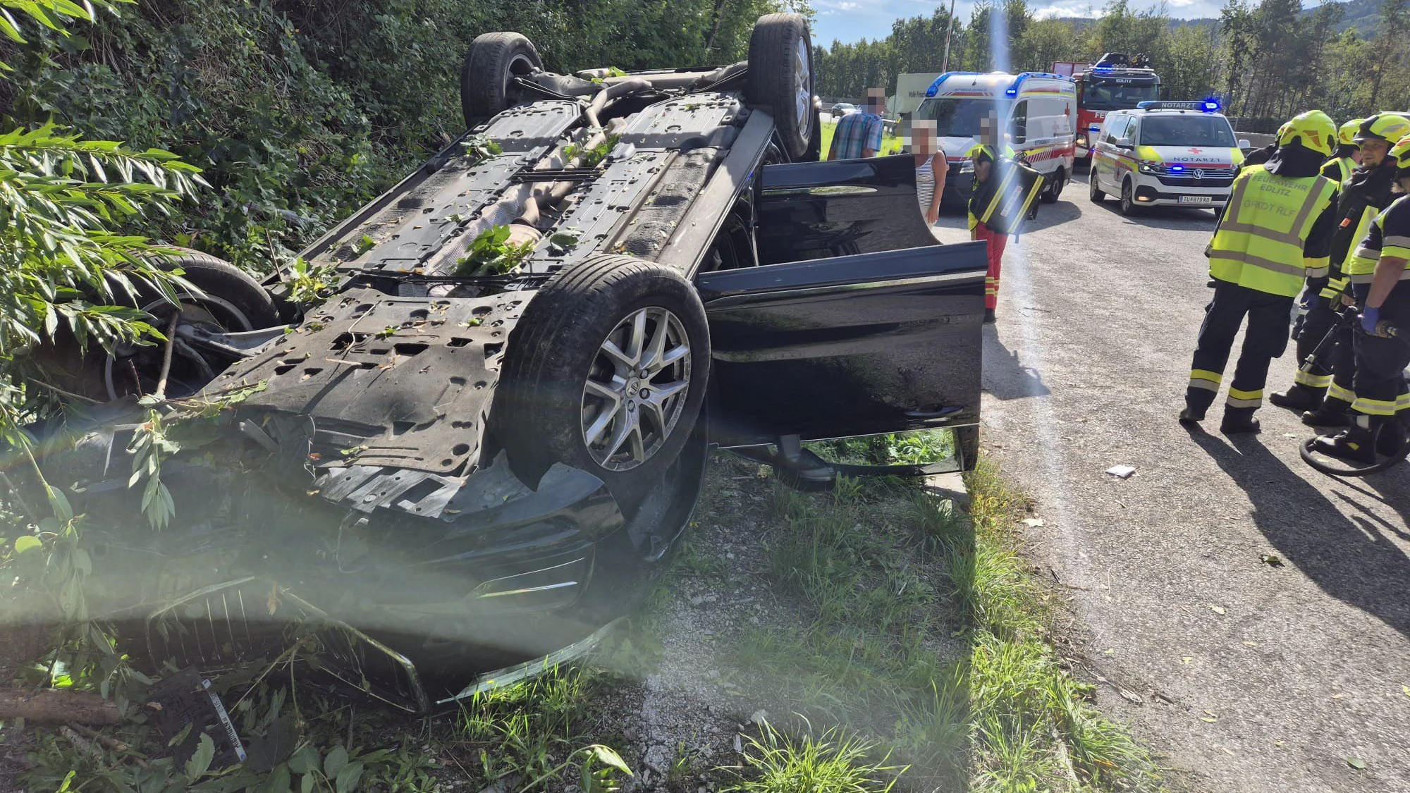Schwerer Unfall auf der A2 bei Grimmenstein