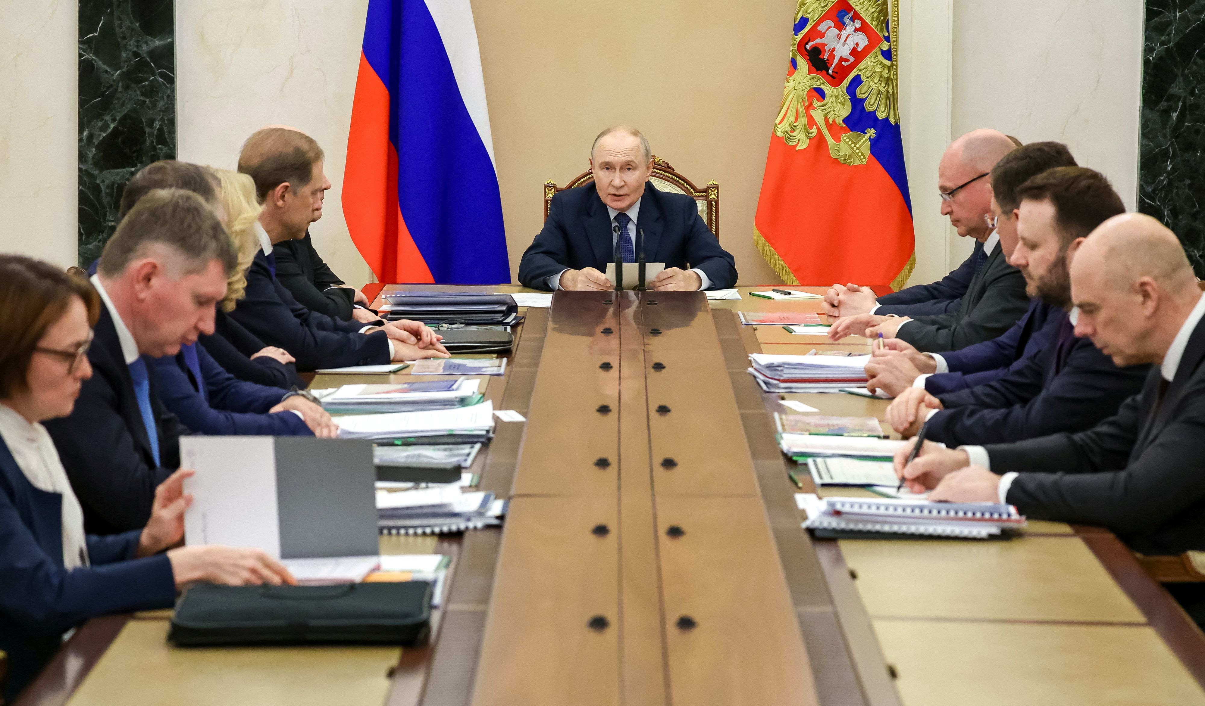 Bezeichnend ist, dass russische Funktionäre laut Insidern für den Alltag weiterhin auf Telegram oder Signal ausweichen.