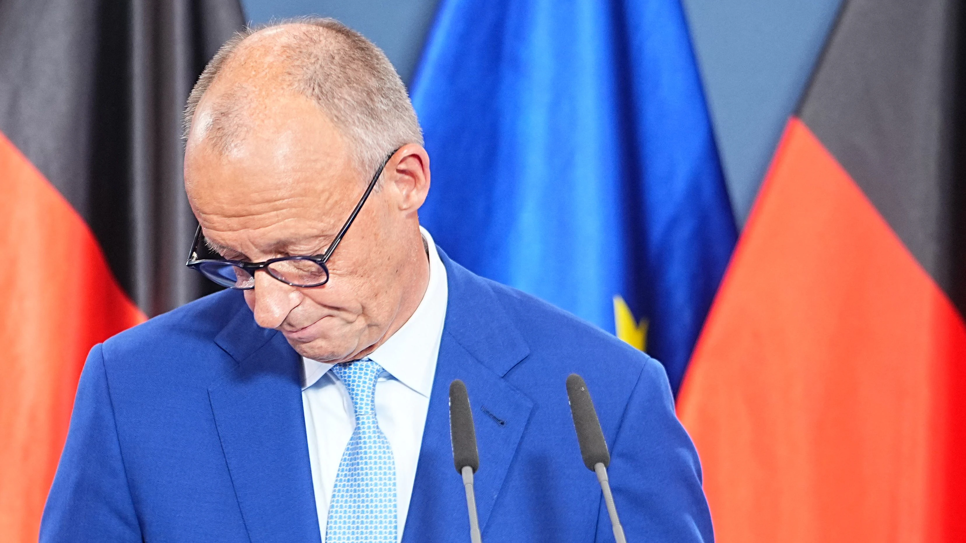 Der deutsche Bundeskanzler Friedrich Merz spricht von einem "Desaster".