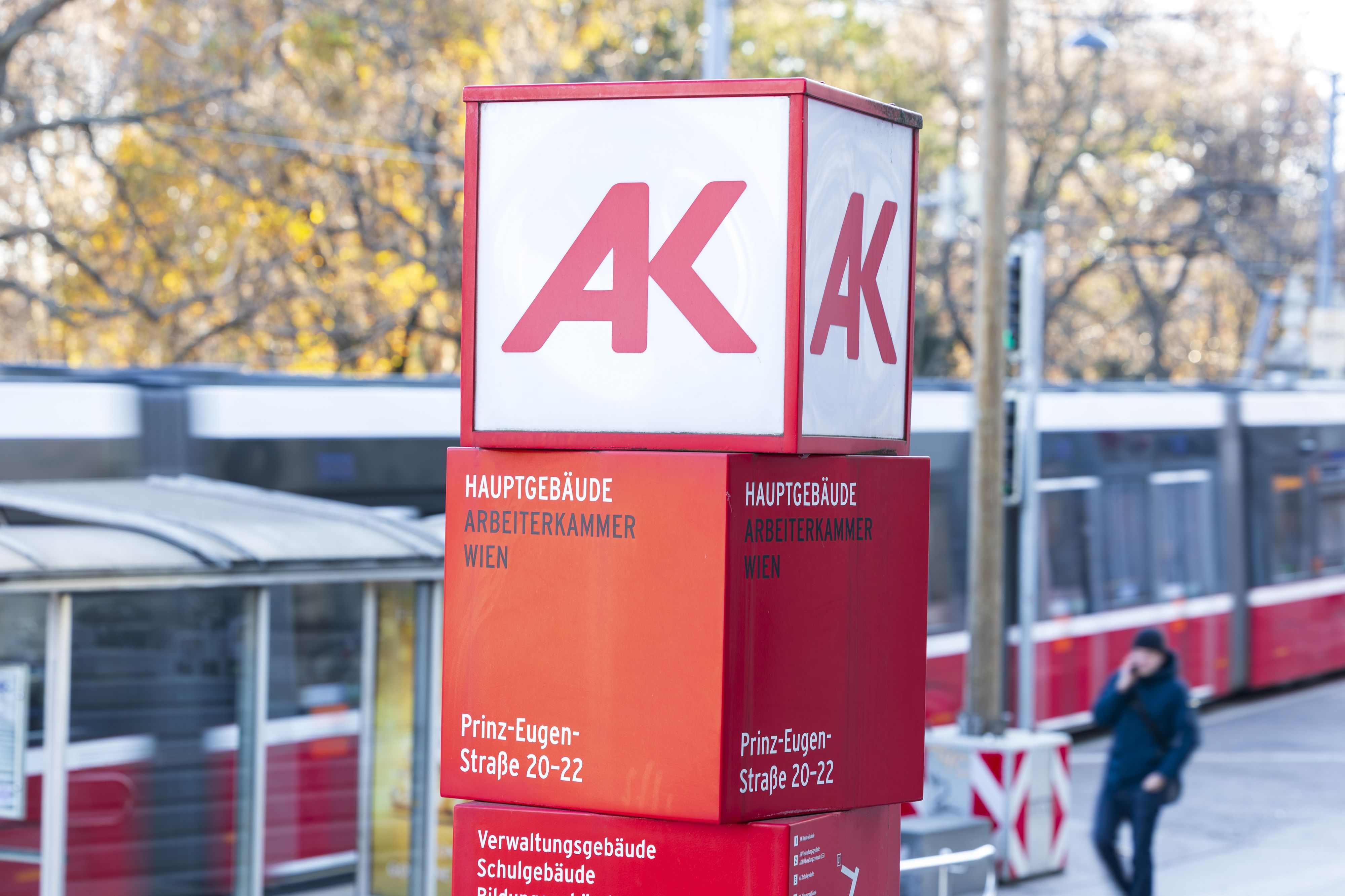 Die AK warnt vor einer Millionenbelastung durch Stromspeicher-Rabatte auf Kosten der Haushalte