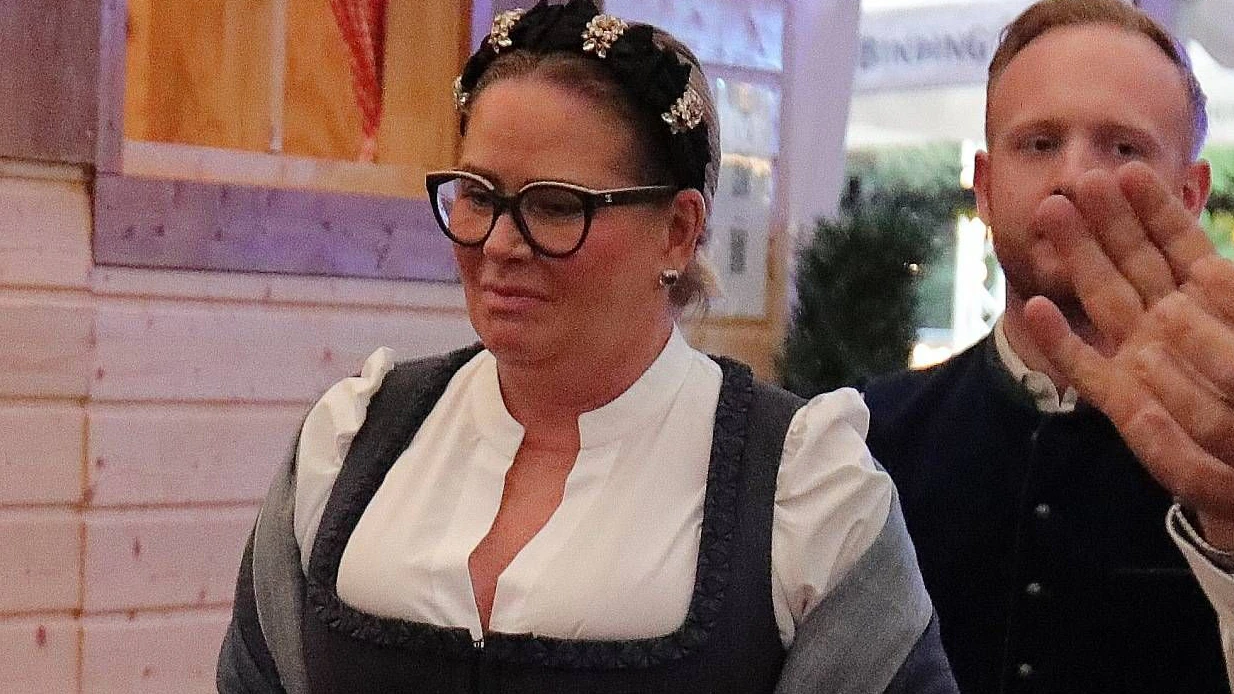 Claudia Effenberg im Vorjahr auf dem Frankfurter Oktoberfest.
