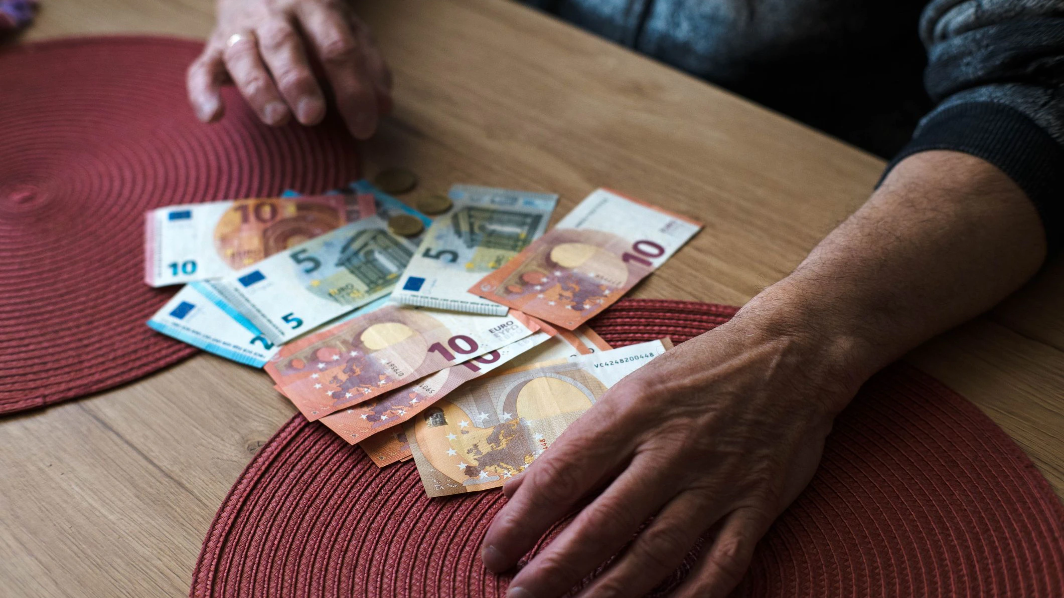 Heute.at - 599 Euro weniger! Mann (101) wird Pflegegeld gestrichen