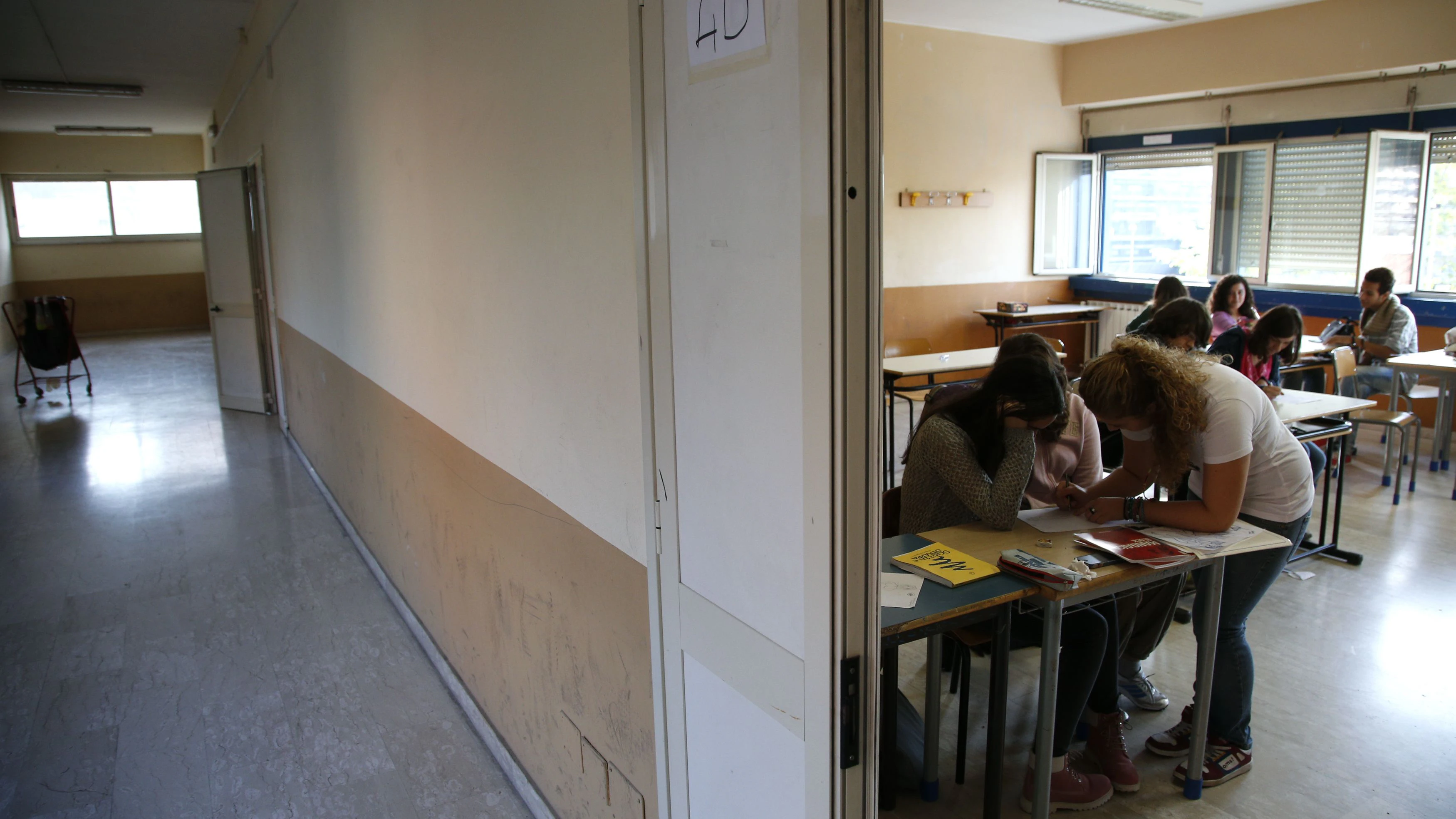 Heute.at - Italien zieht Obergrenze für ausländische Schüler ein
