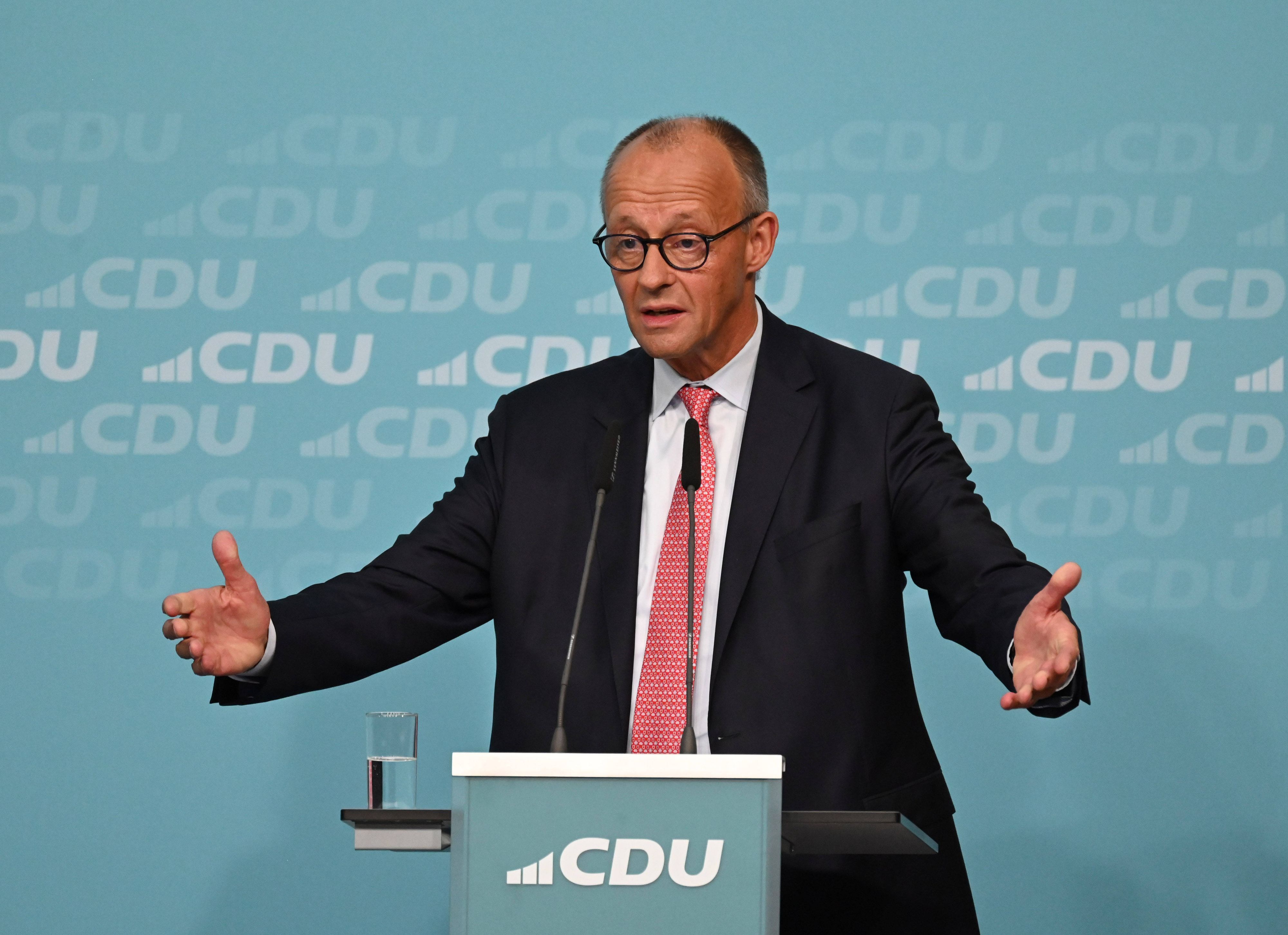 Harter Wahl-Sonntag für Bundeskanzler Friedrich Merz.