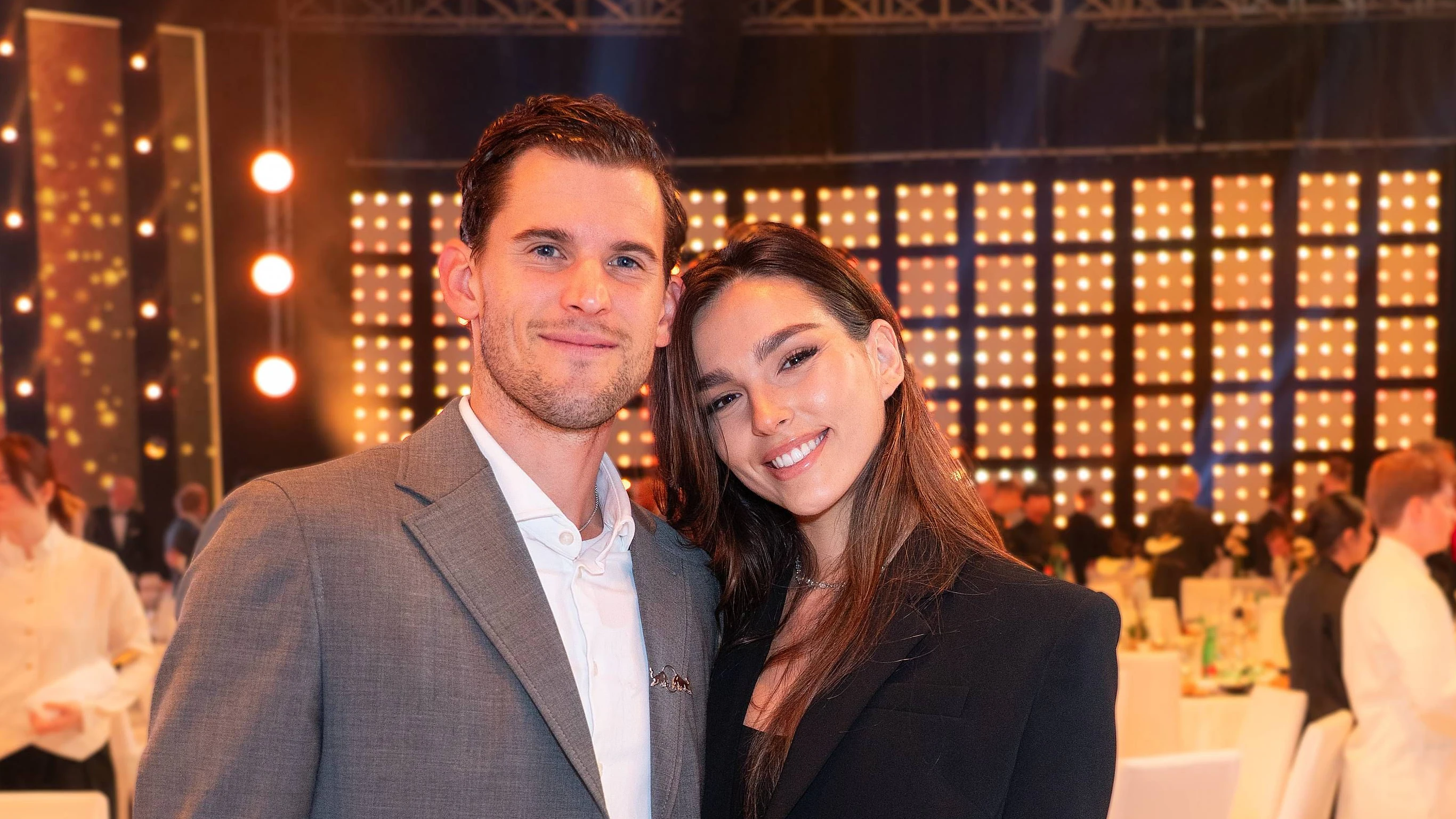 Lotterien Sporthilfe Gala Sporthilfegala Auszeichnung Sportler des Jahres, Sportgala Lotteriengala, Wiener Stadthalle, Wien, 8.10,2025, -  Dominic (Dominik) THIEM, Freundin Lili Lilli PAUL RONCALLI 
