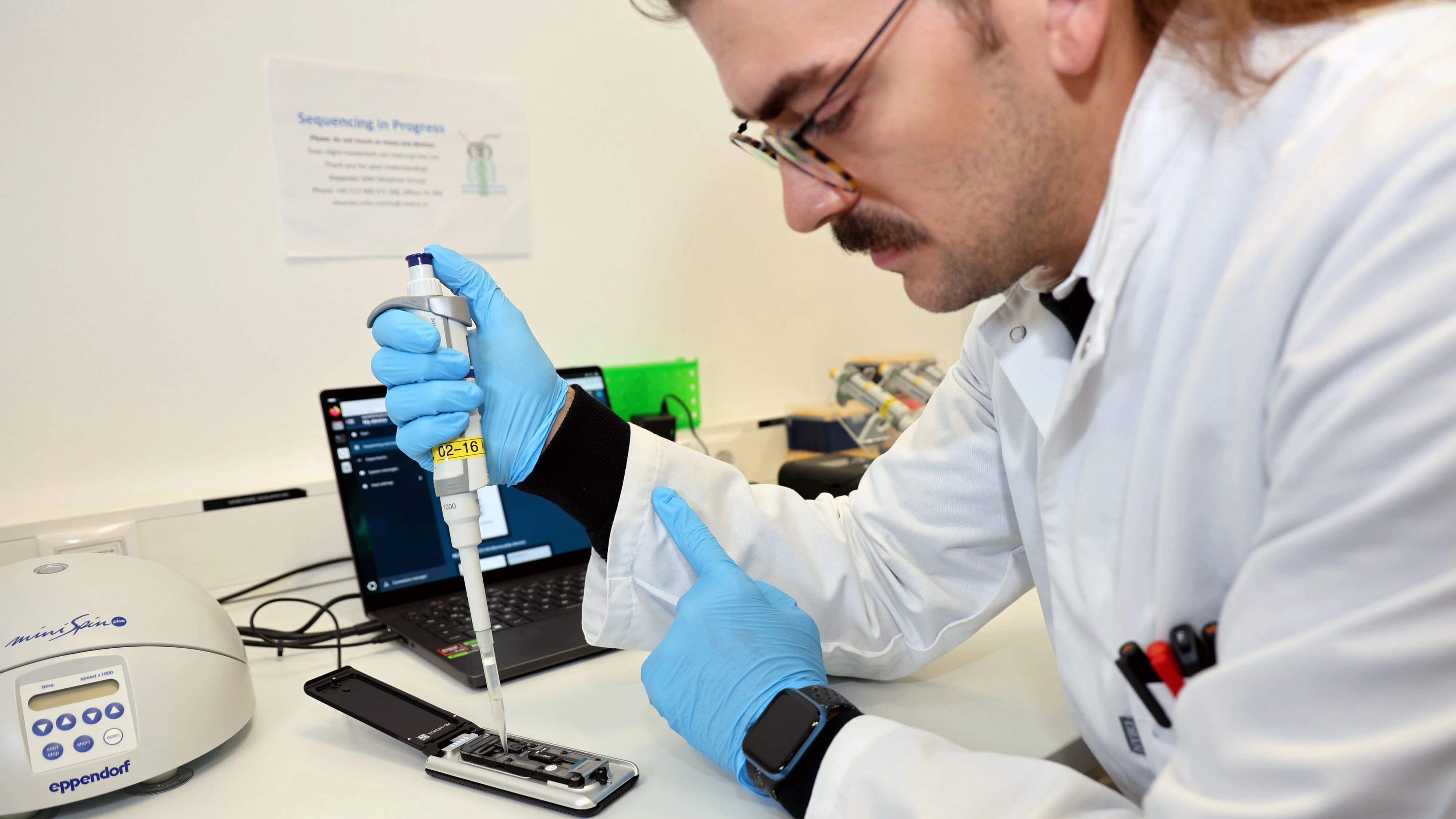 Heute.at - Neues KI-System hilft nun bei Hirntumor-Operationen