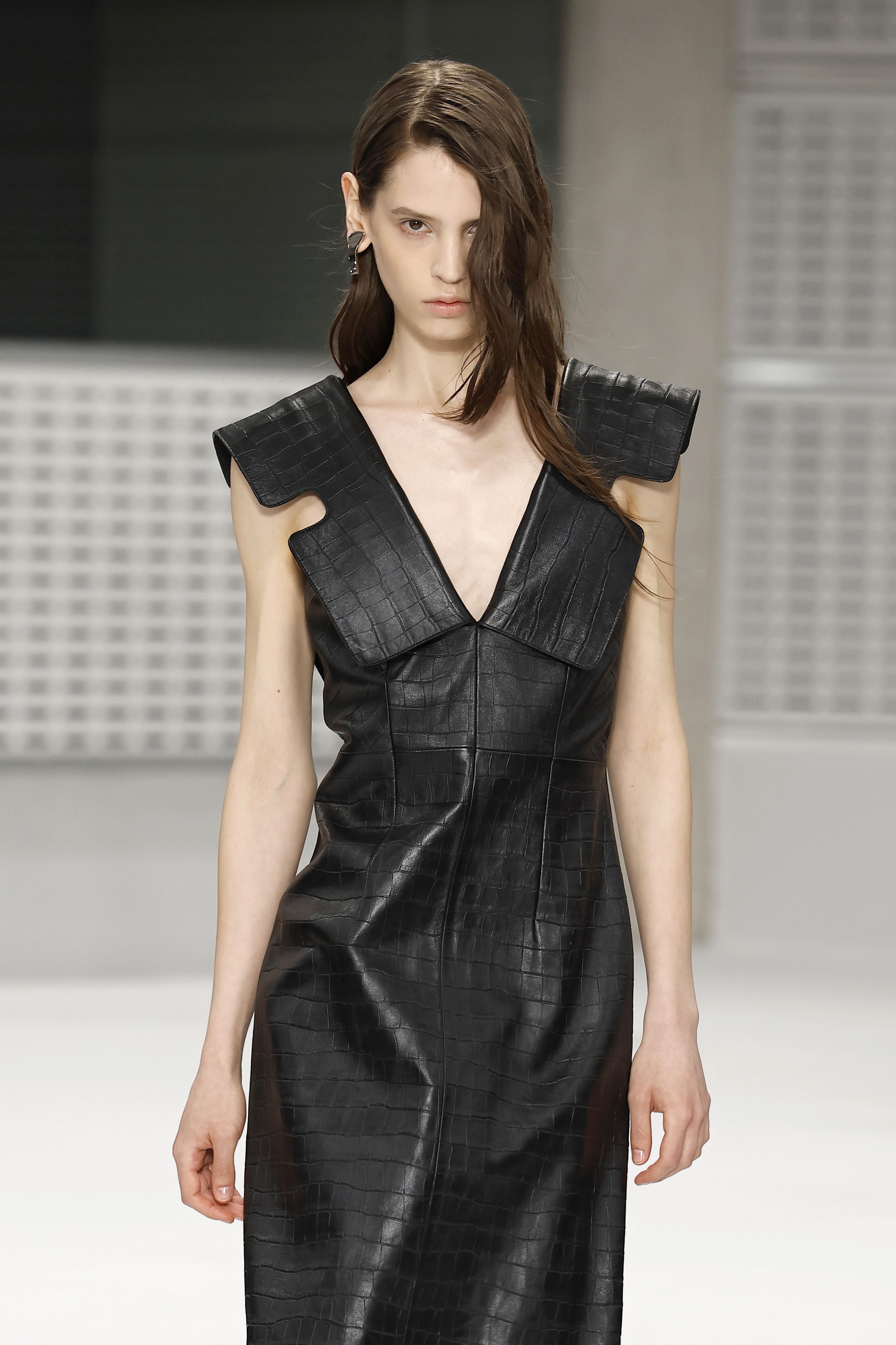 Christopher Kane verbindet bei Mulberry britische Tradition mit Leder, Sexyness und seiner unverkennbaren Design-DNA.
