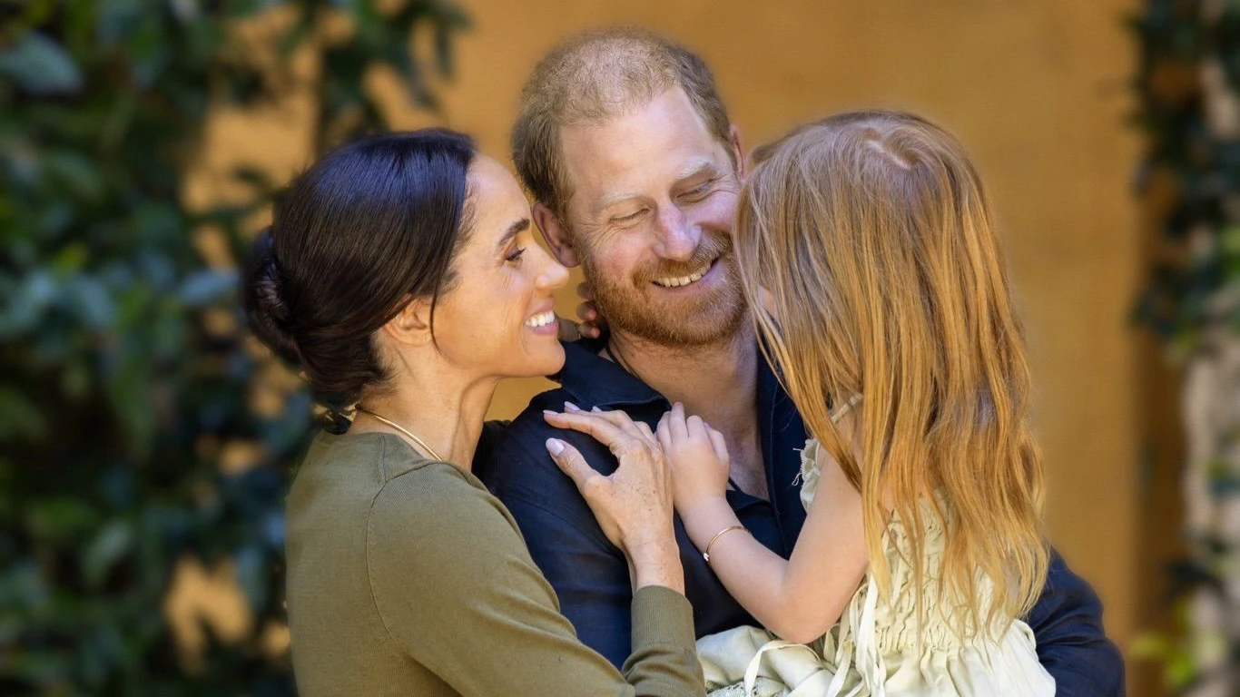 Lilibet ist der ganze Stolz von Meghan und Prinz Harry.