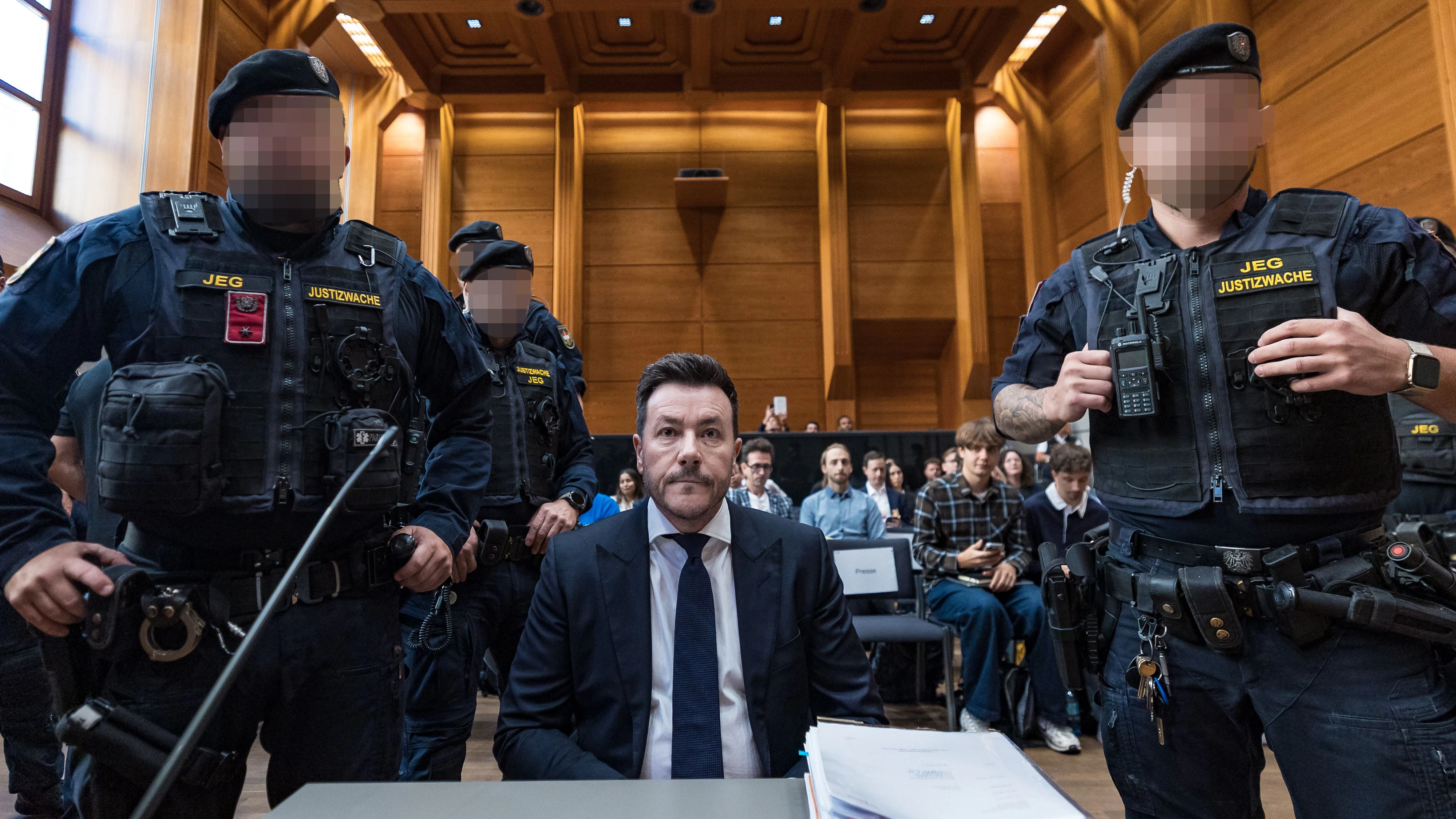Heute.at - René Benko steht jetzt schon wieder vor Gericht