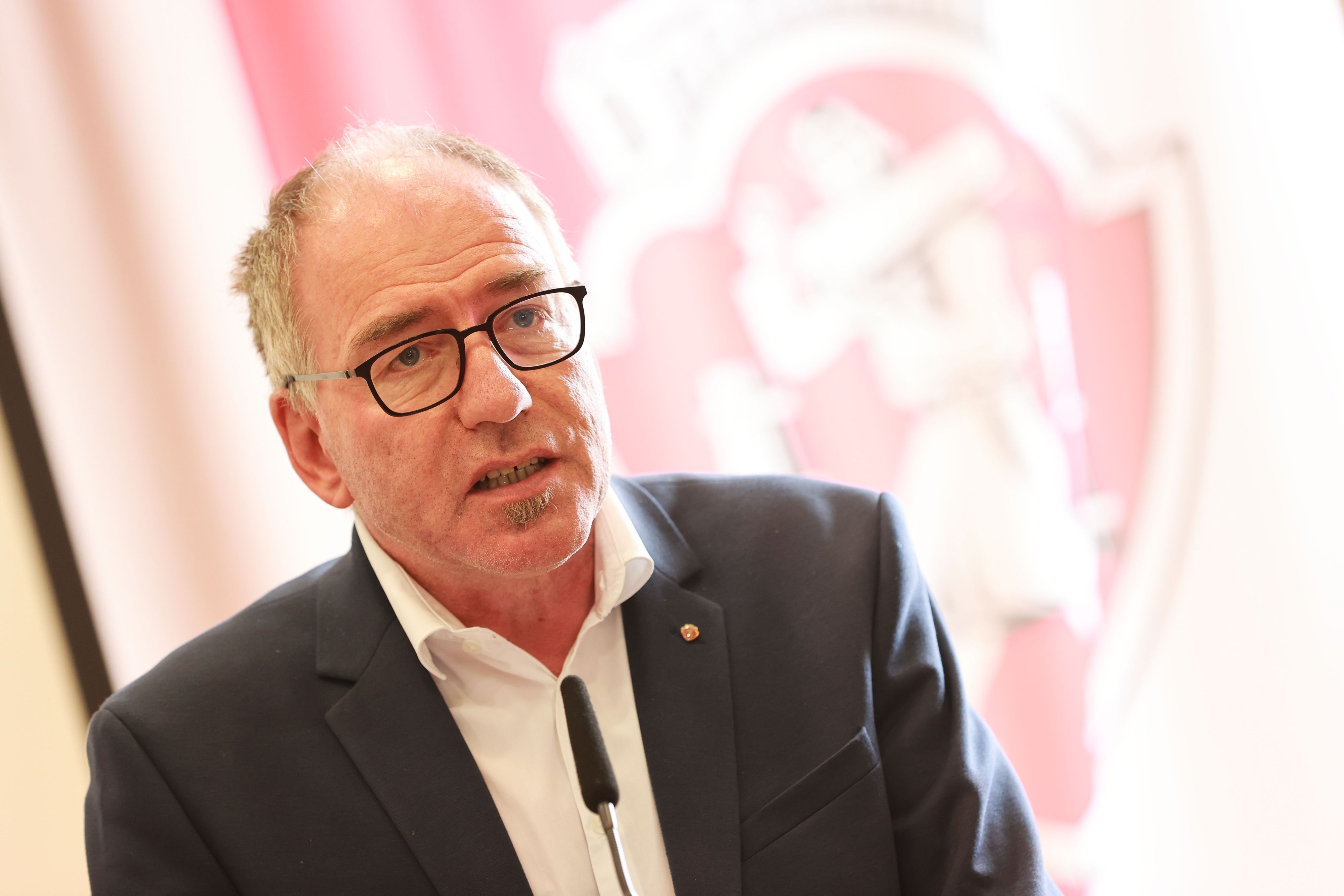 Halleins Bürgermeister <strong>Alexander Stangassinger</strong> hat Anzeige gegen Unbekannt erstattet.