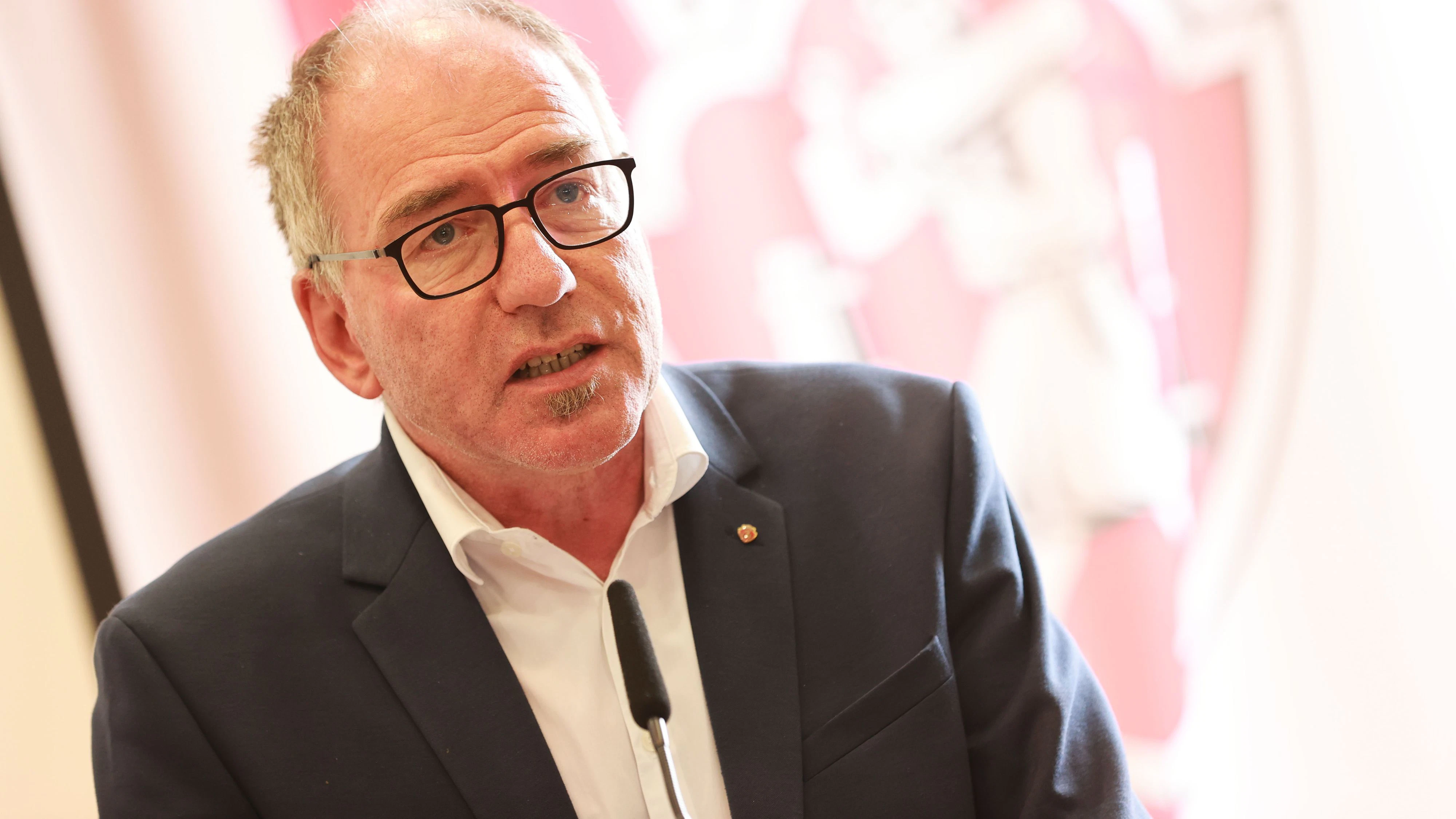 Heute.at - Pikante Bilder – SPÖ-Bürgermeister erstattet Anzeige